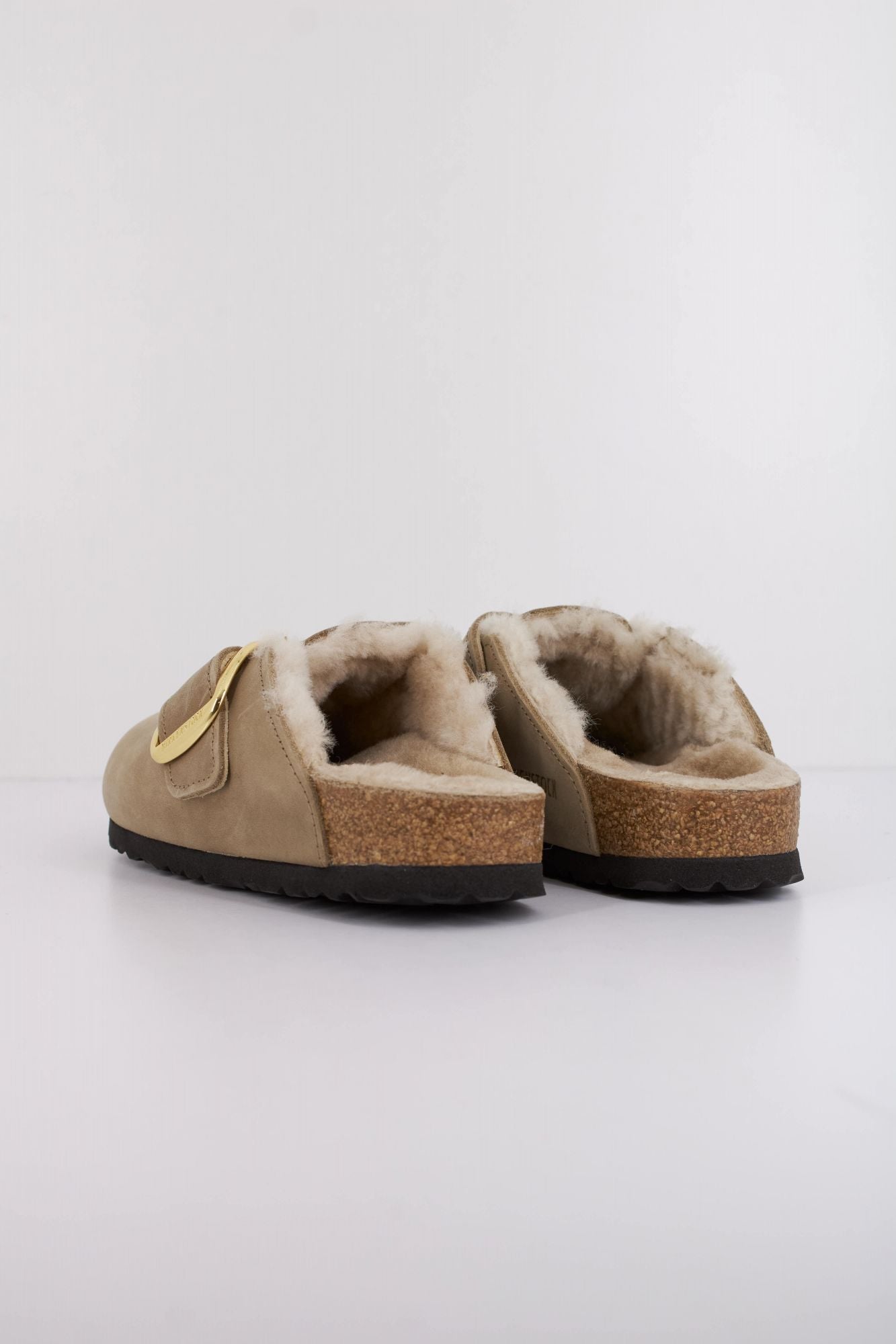 BIRKENSTOCK  BOSTON  en color BEIS (3)