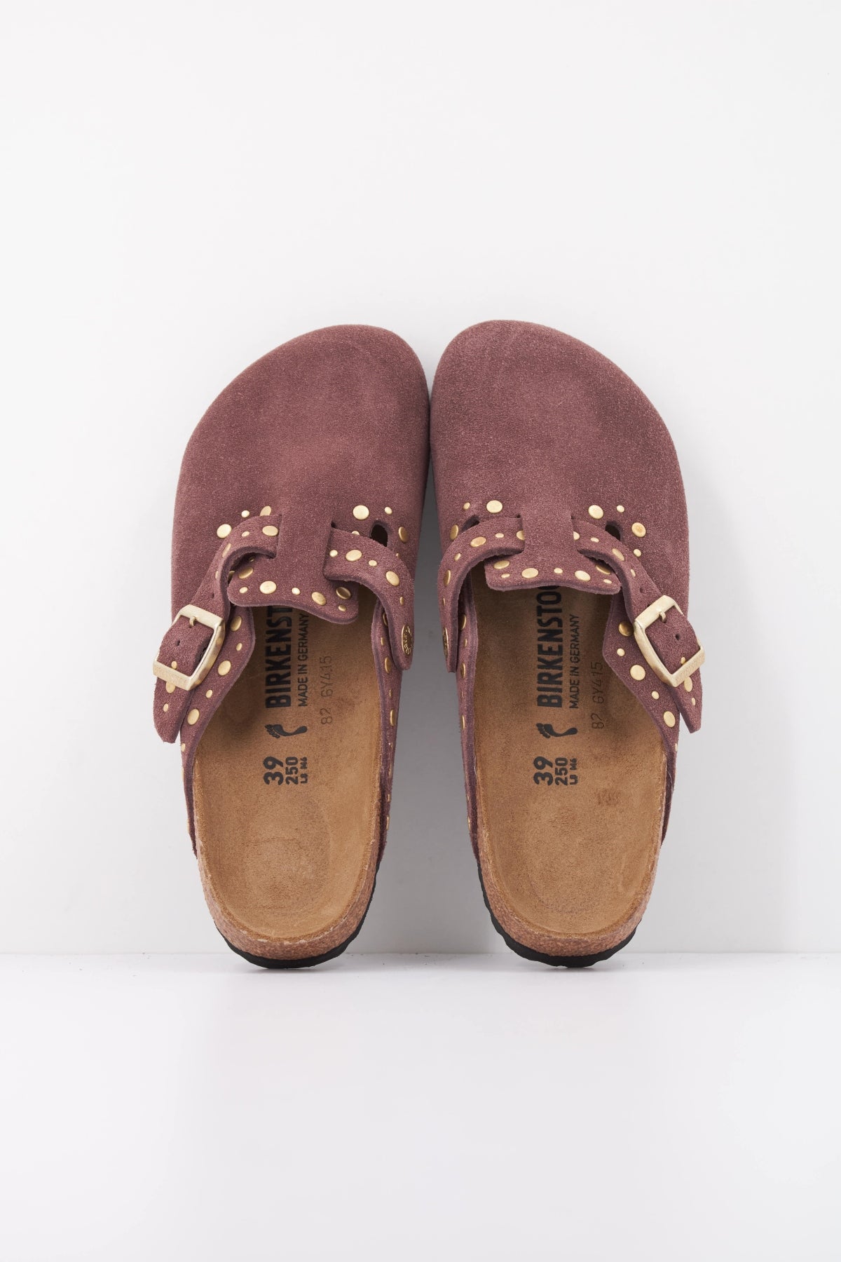 BIRKENSTOCK 1032897BI  en color BURDEOS (3)