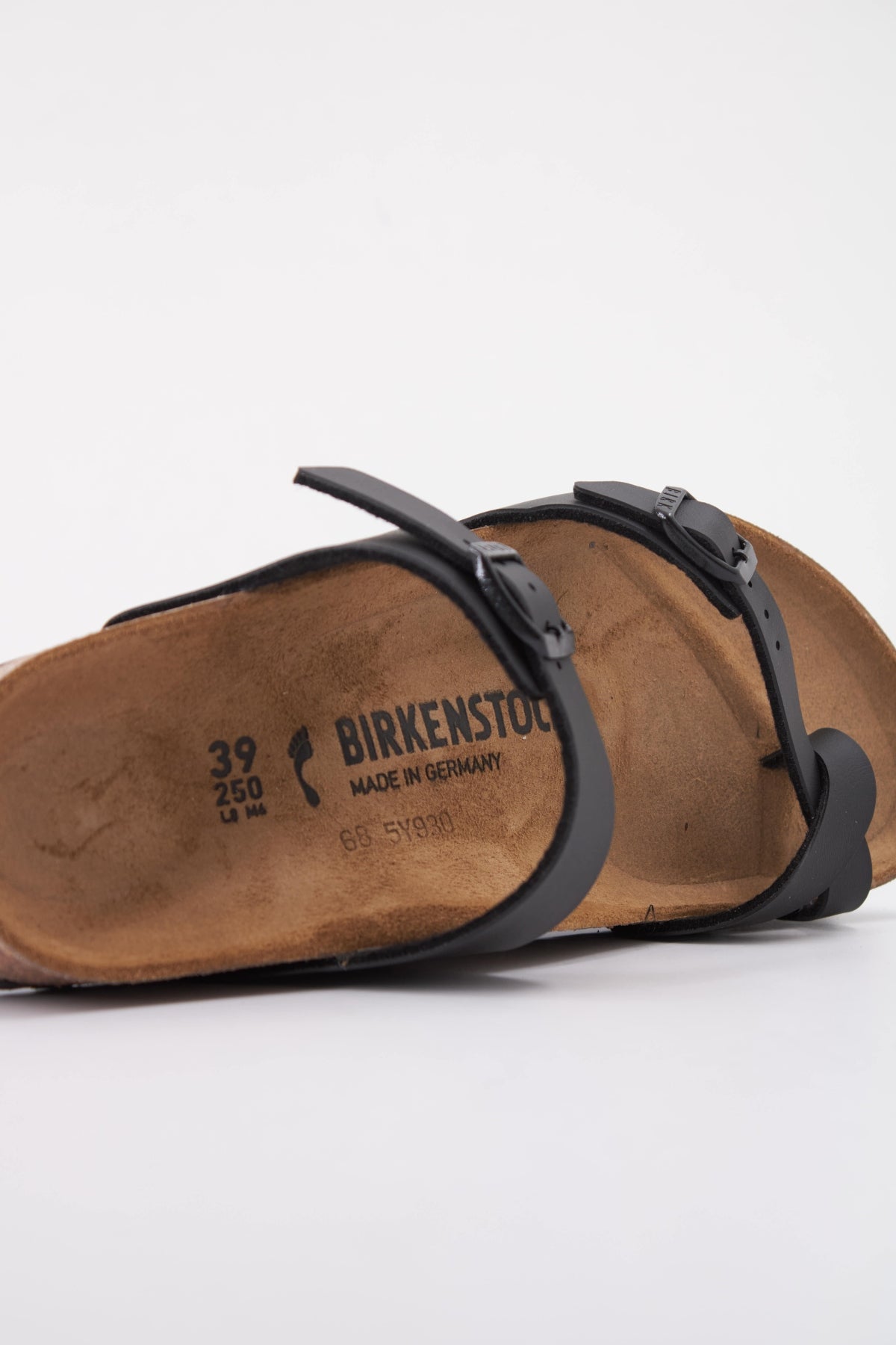 BIRKENSTOCK MAYARI SAND BIO en color NEGRO (5)