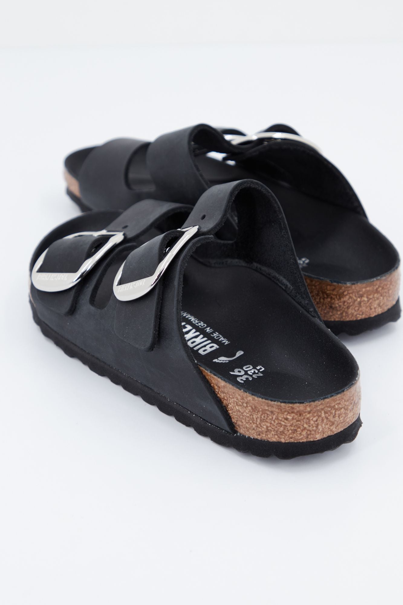 BIRKENSTOCK ARIZONA BIG BUCKLE en color NEGRO (3)