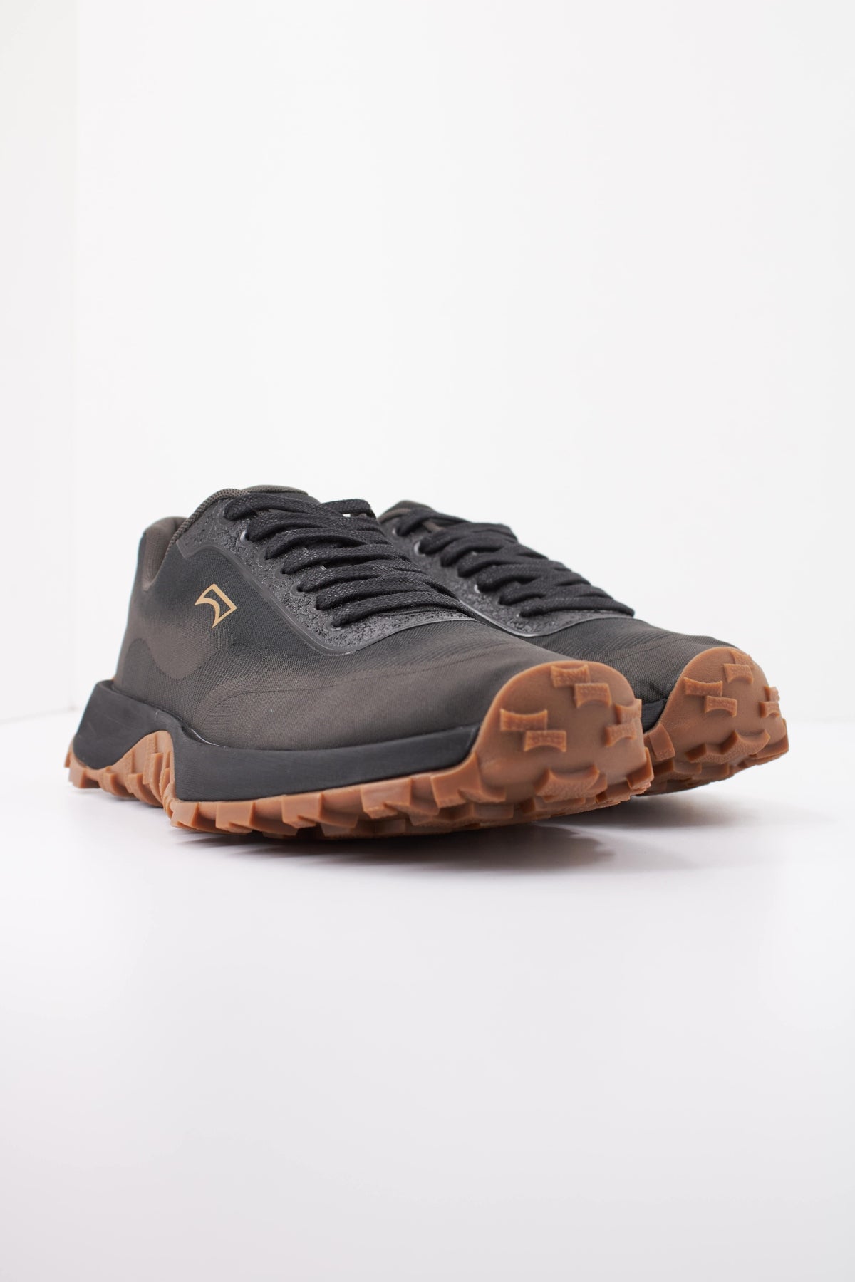 CAMPER JACQUARD 3D en color NEGRO (2)
