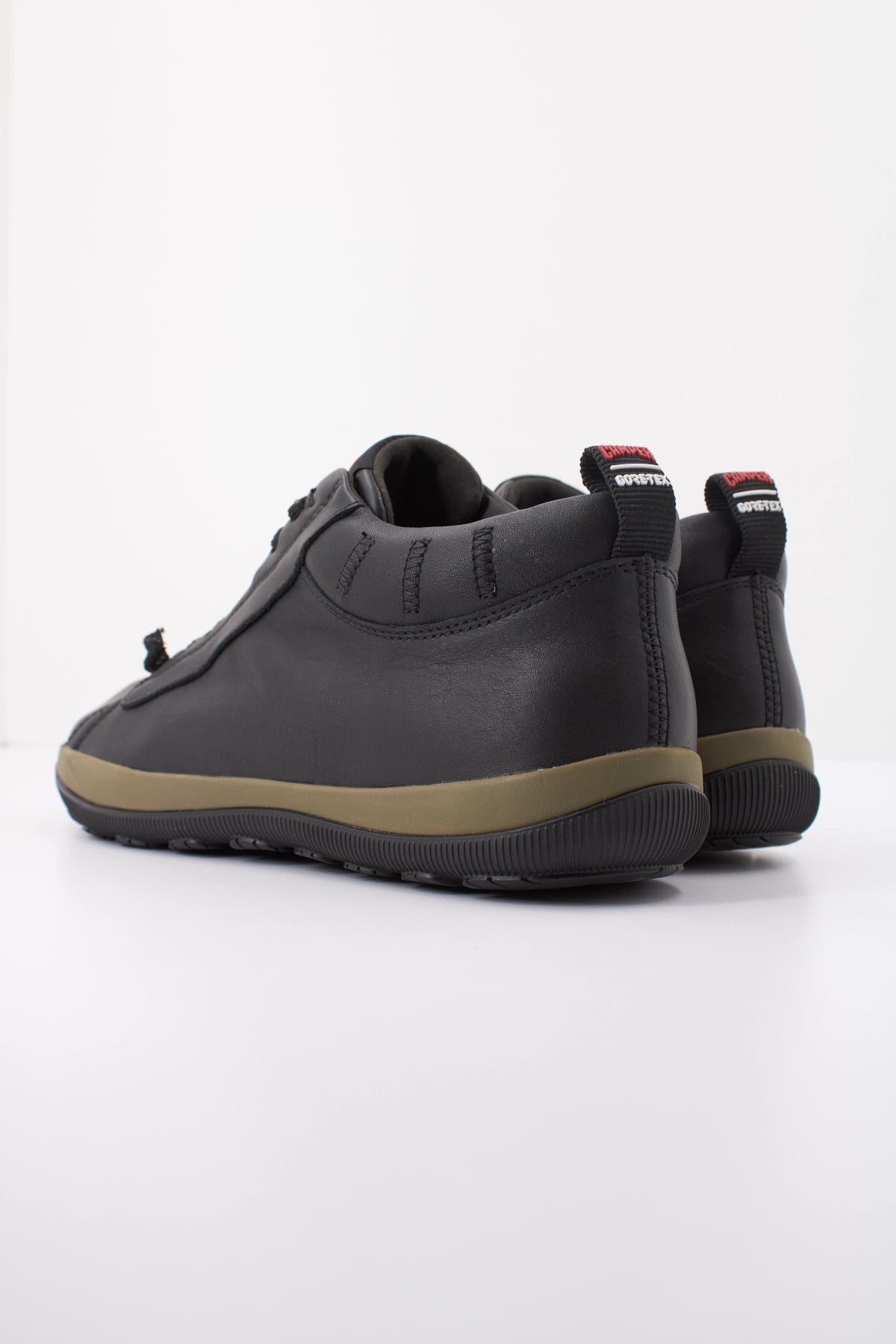 CAMPER GUARD en color NEGRO (4)
