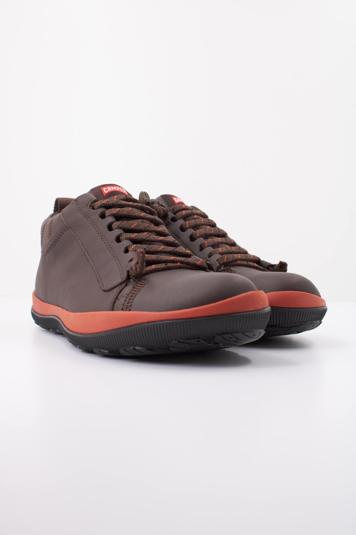 CAMPER GUARD en color MARRON (2)