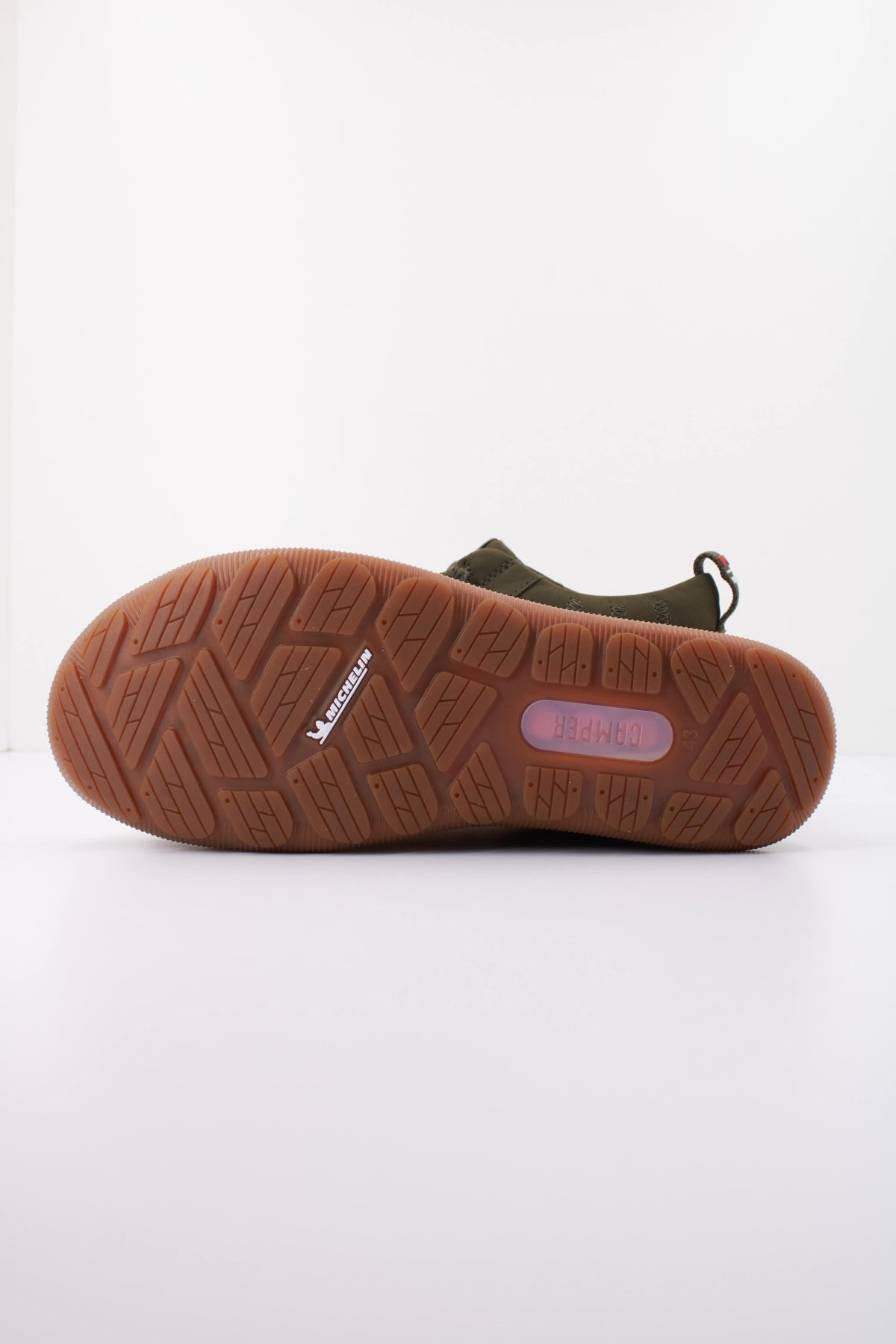 CAMPER TRAVELBUCK en color VERDE (5)