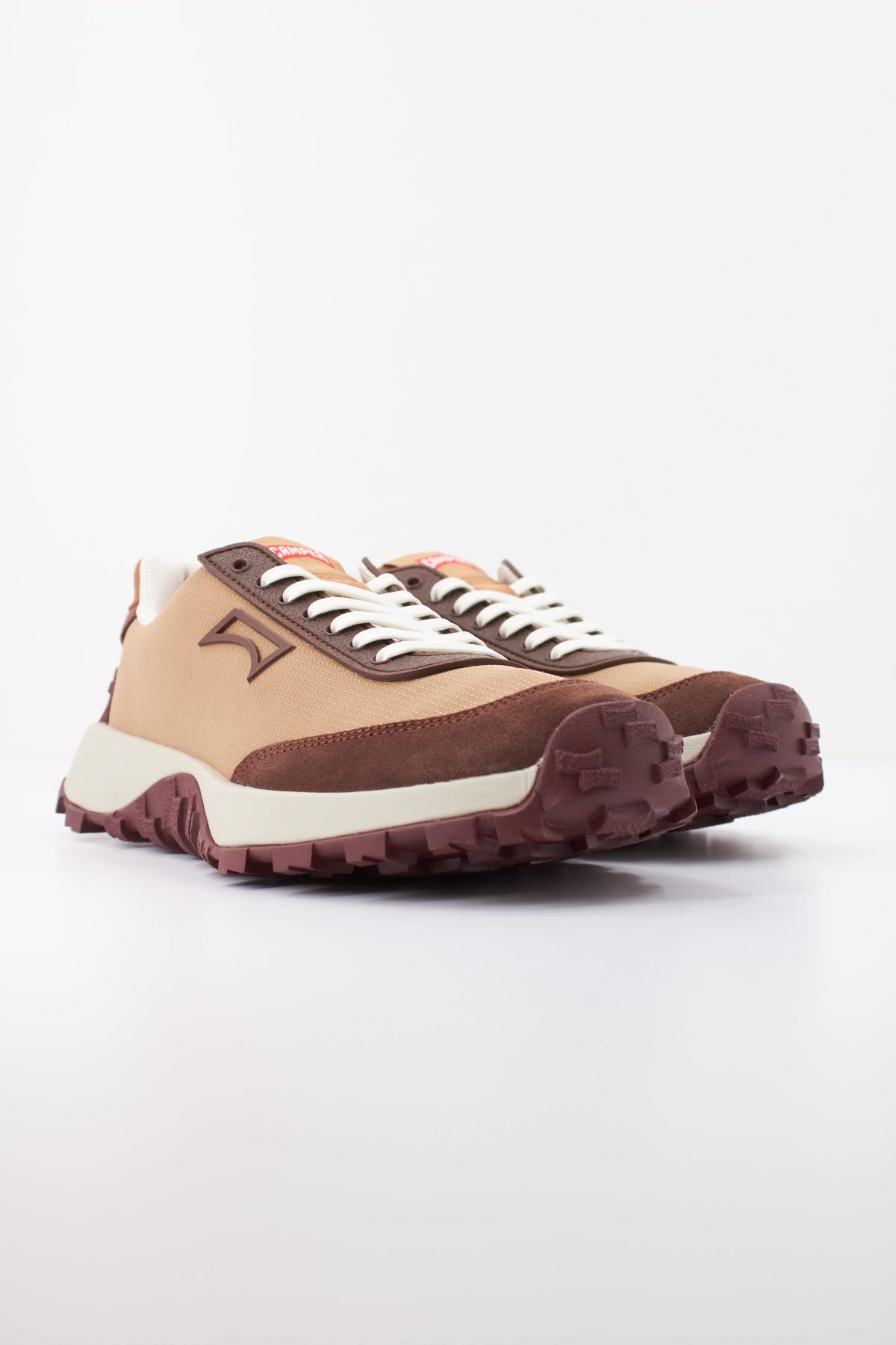 CAMPER RUG COLA en color MARRON CLARO (2)