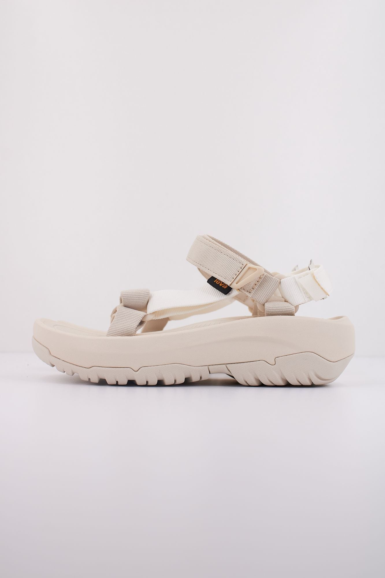 TEVA W HURRICANE XLT AM en color BEIS (1)