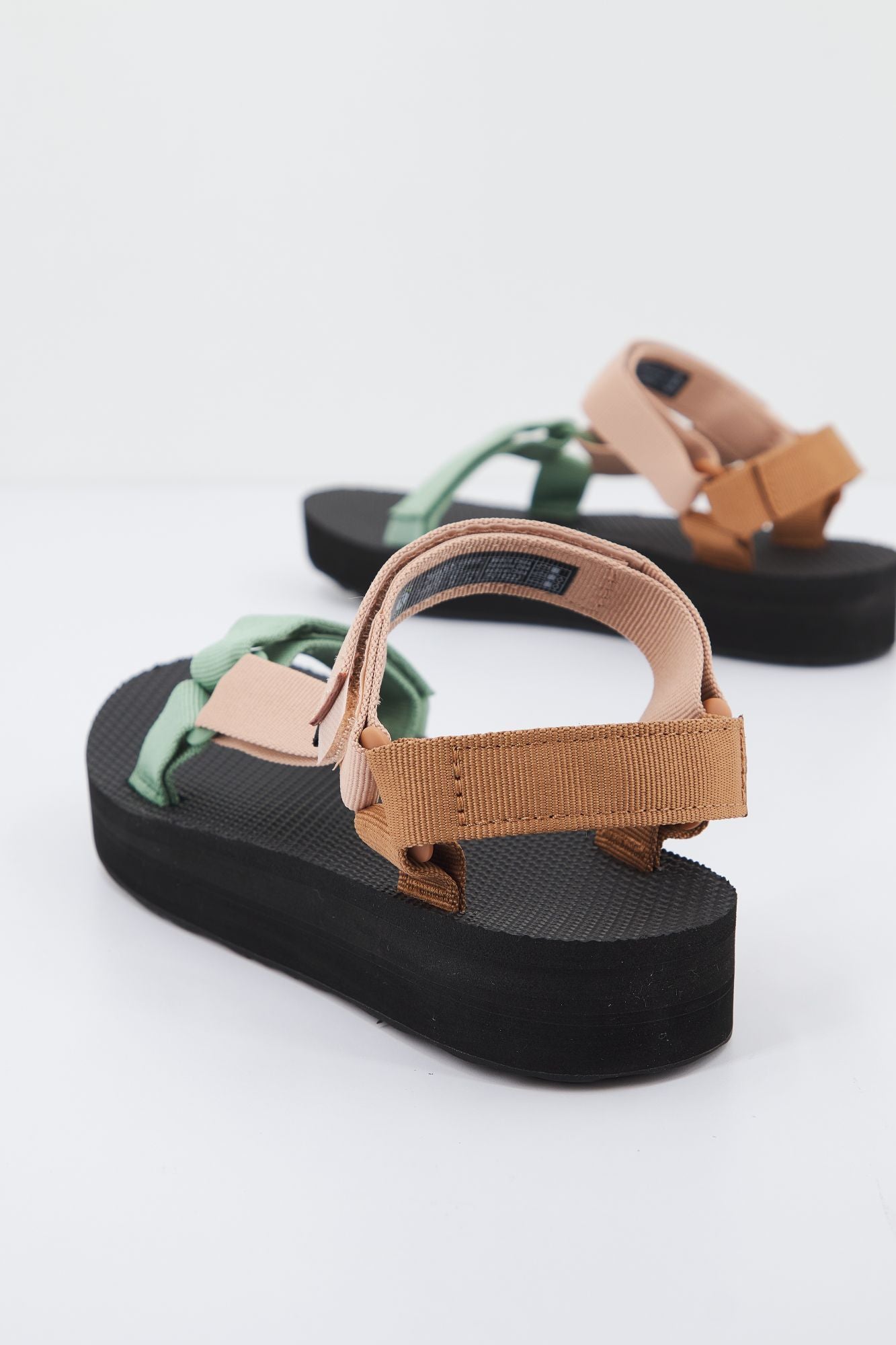 TEVA  W MIDFORM UNIVERSAL en color MULTICOLOR (4)