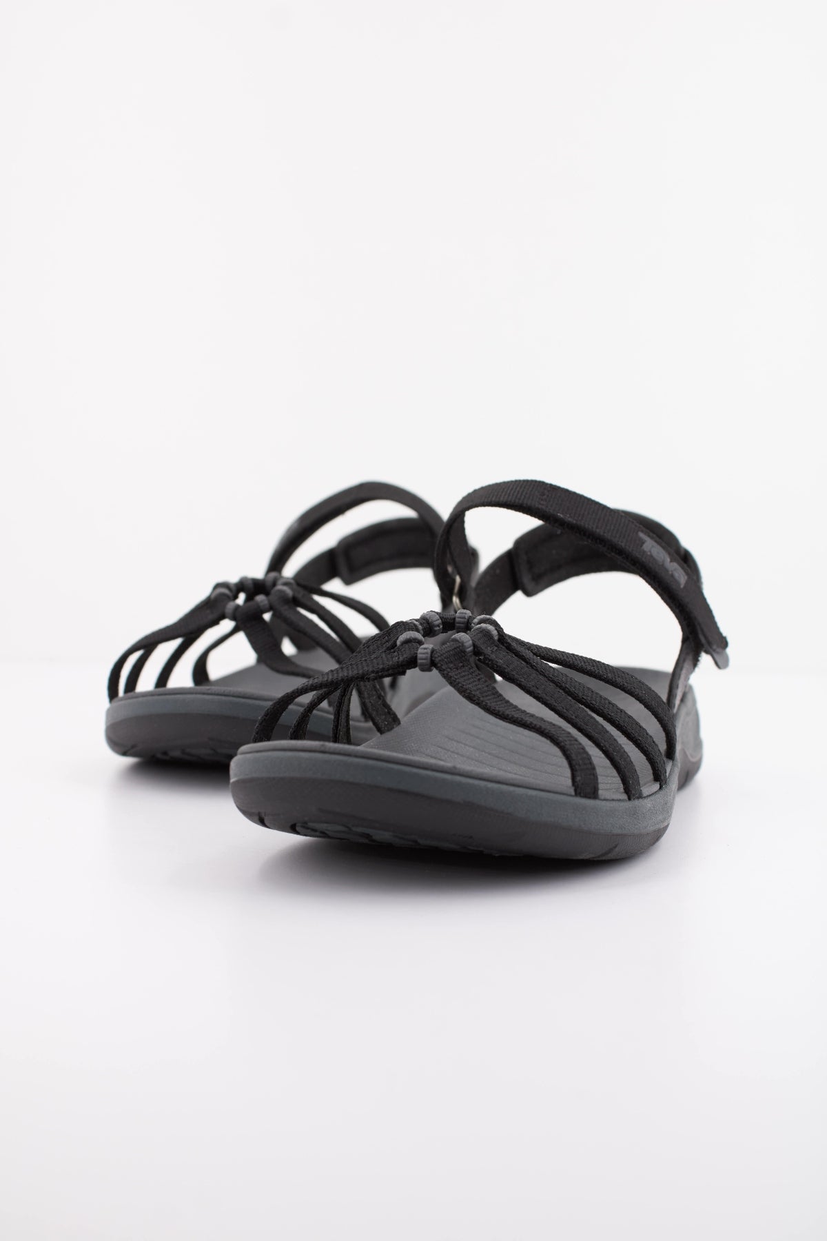 TEVA W TIRRA TRAVELLE en color NEGRO (2)
