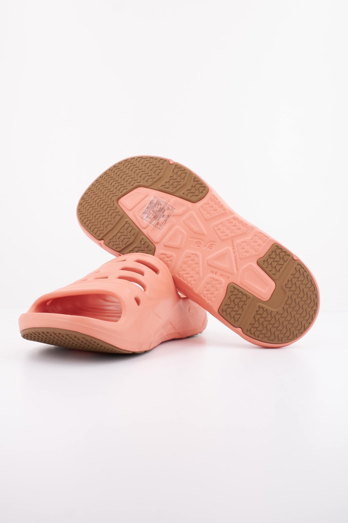 TEVA W APRETRAIL en color NARANJA (5)