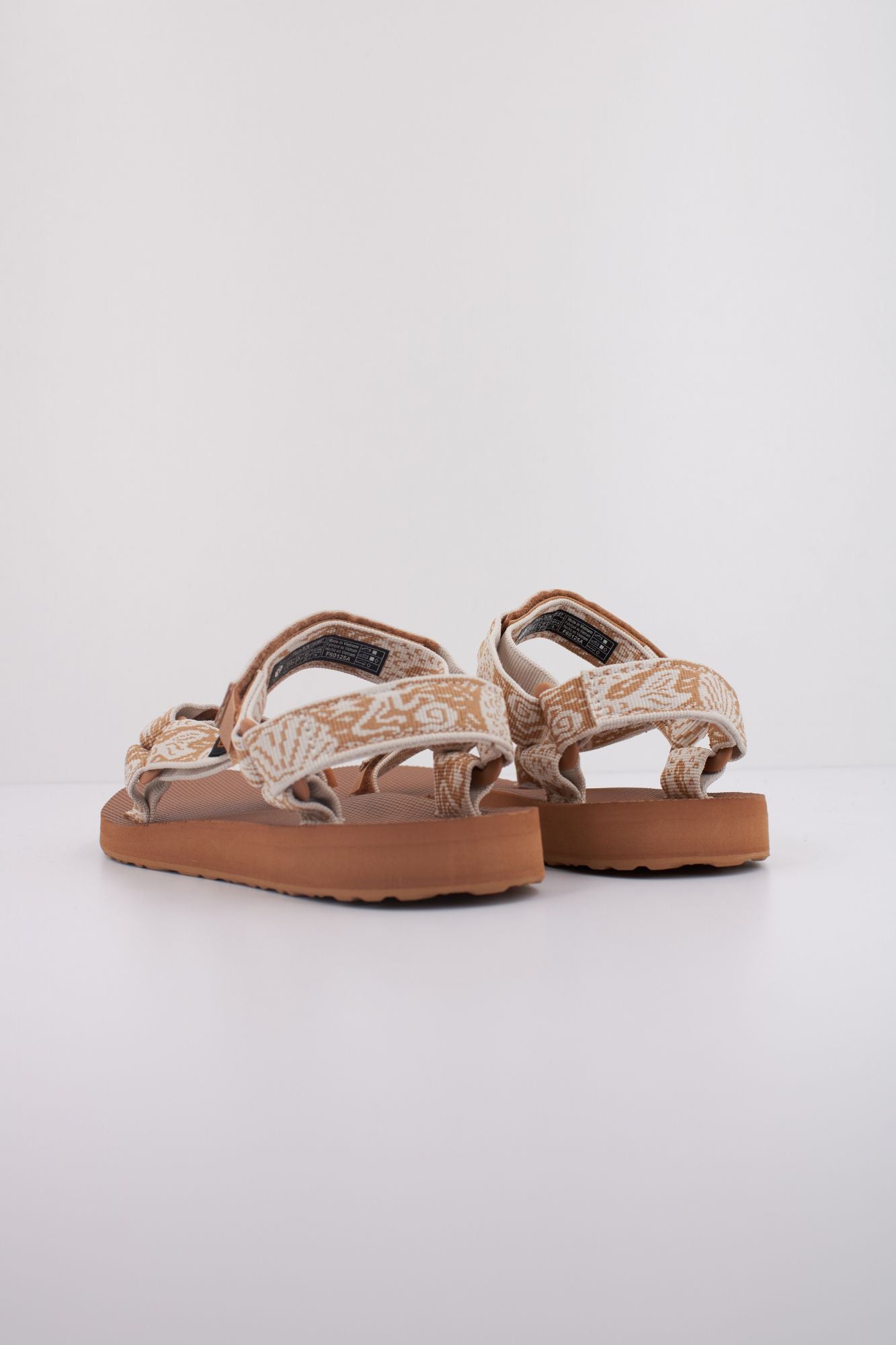TEVA  W ORIGINAL UNIVERSAL en color MARRON CLARO (4)