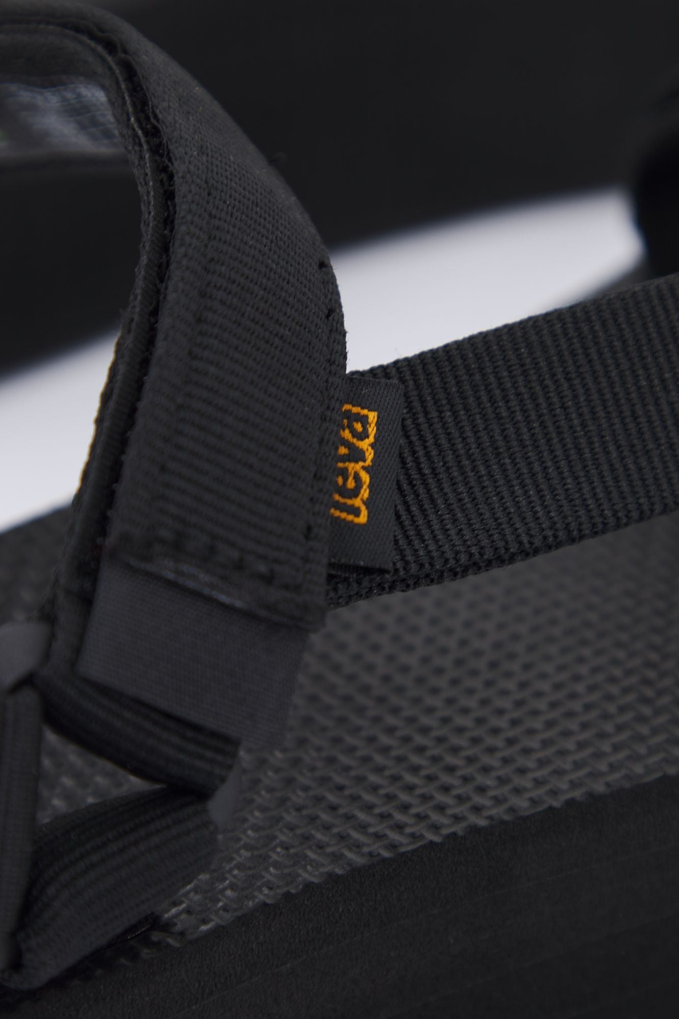 TEVA  W FLATFORM UNIVERS en color NEGRO (4)