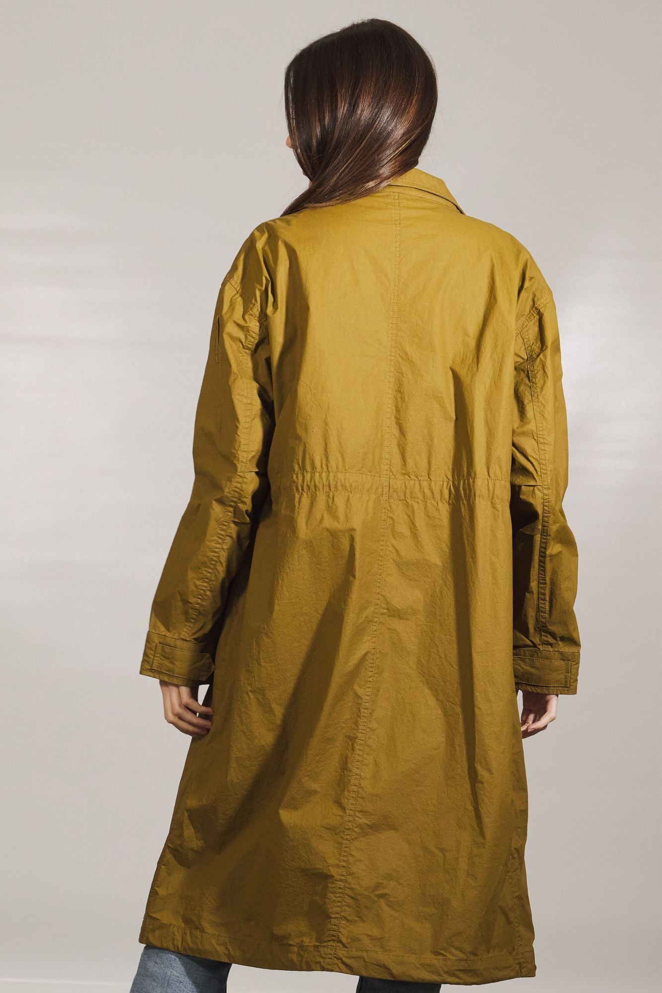 BLAUER TRENCH en color VERDE (3)