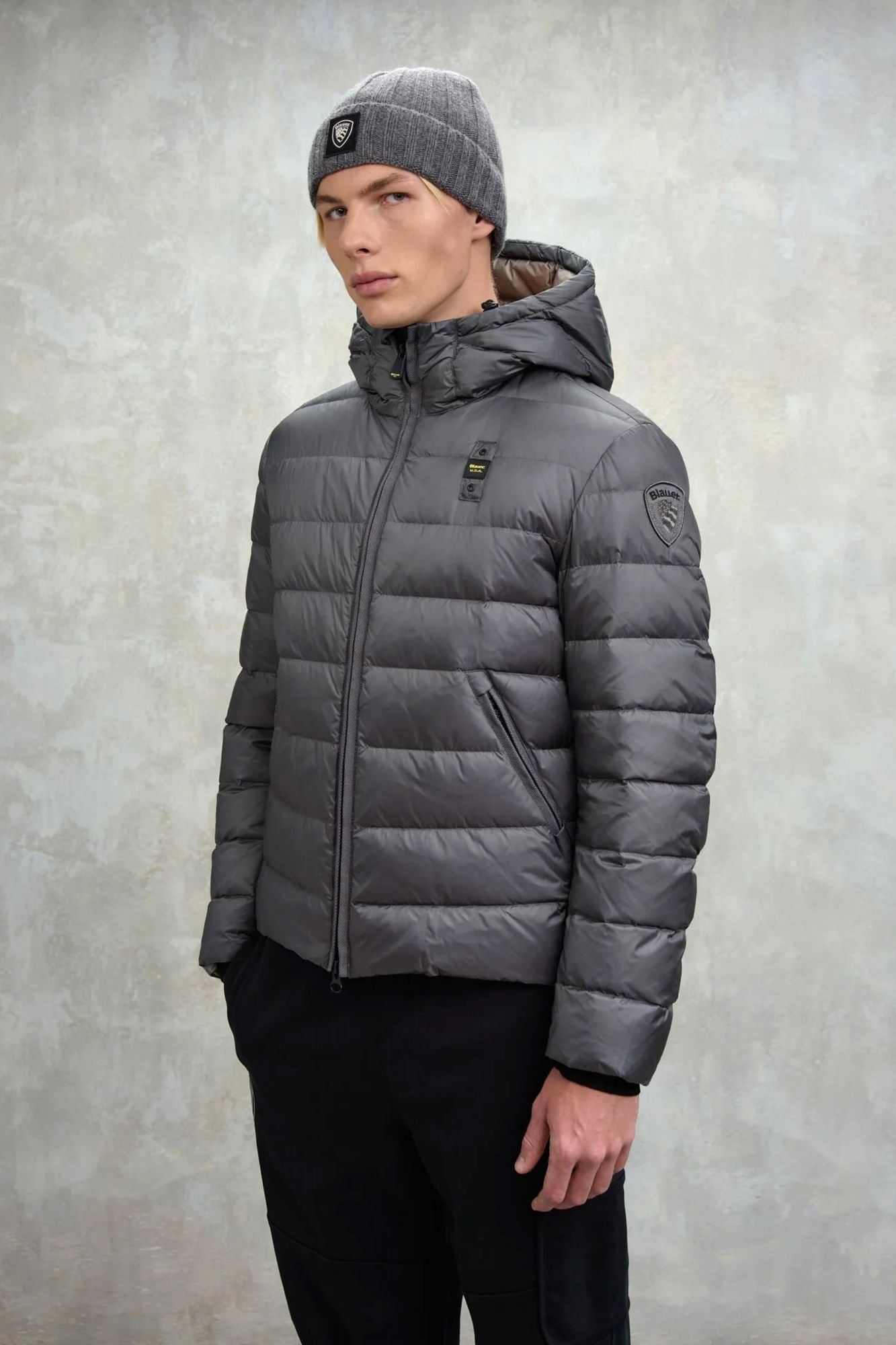 BLAUER ACTON en color GRIS (1)