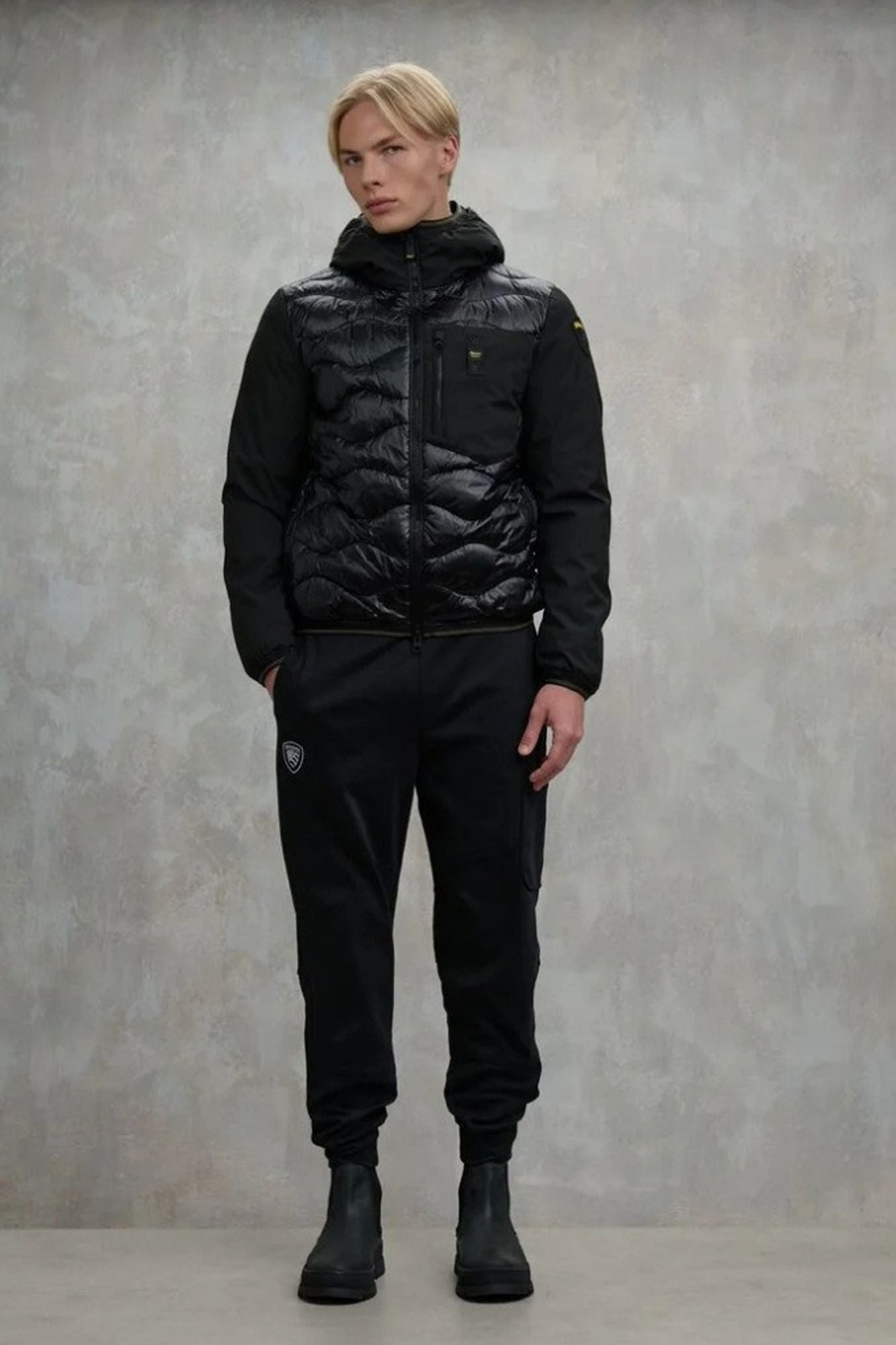 BLAUER  BALLARD  en color NEGRO (4)