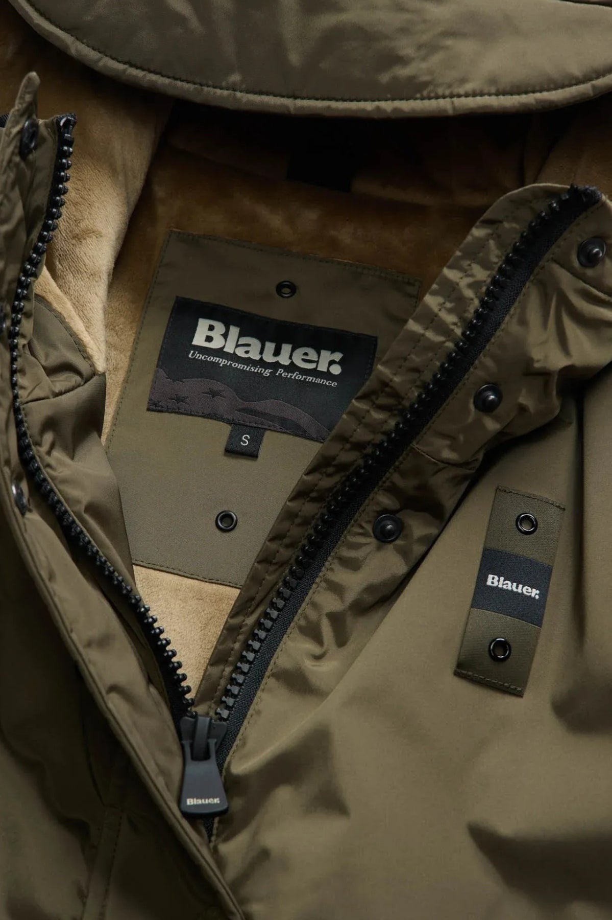 BLAUER PAYNE 26WBLDK11059 en color VERDE (4)