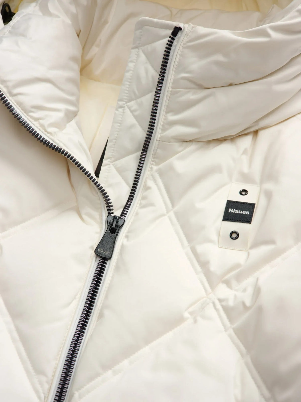 BLAUER TYNDALE en color BLANCO (5)