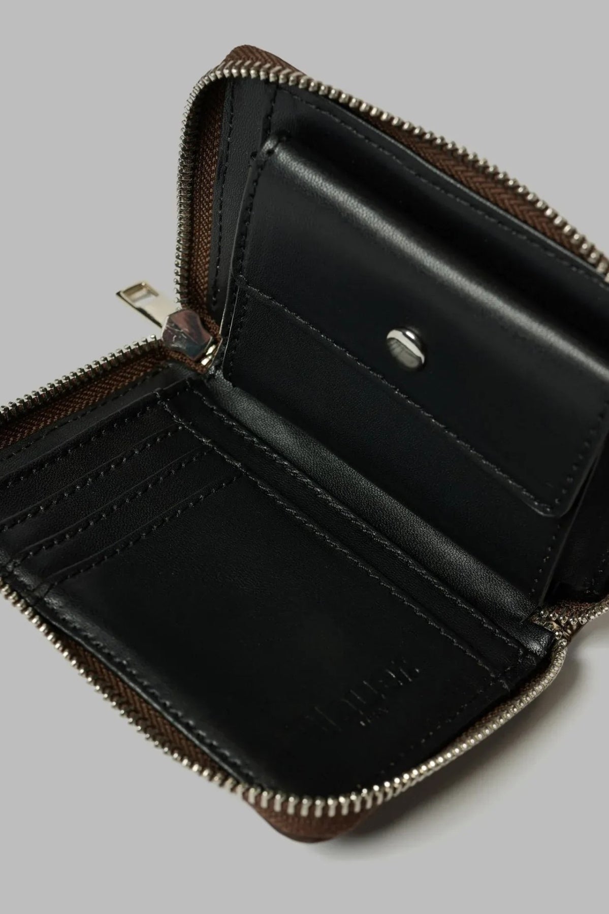 BLAUER POLYESTER NYLON WALLET PADDED en color  (3)