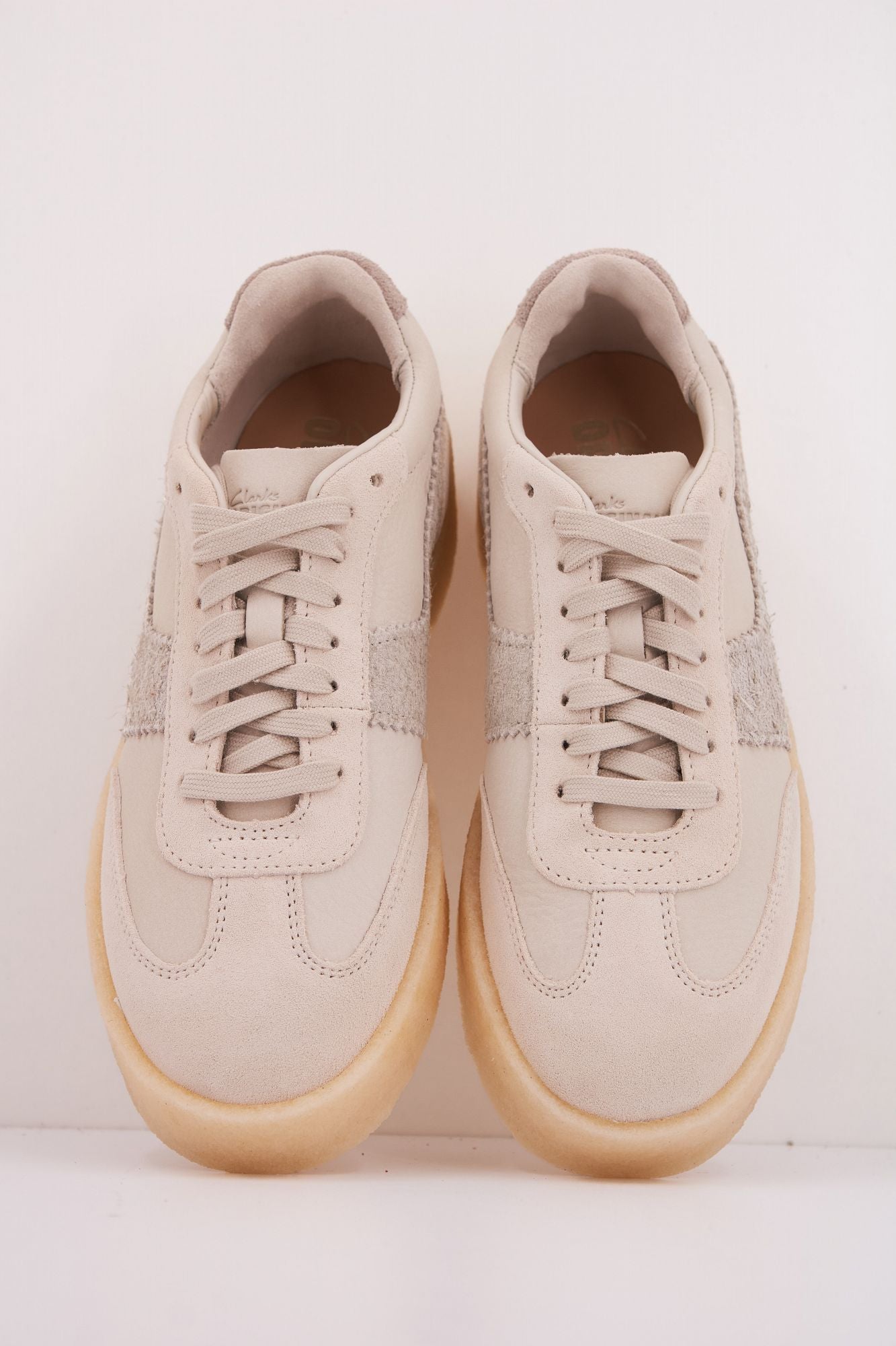 CLARKS TOR 80 en color BEIS (3)