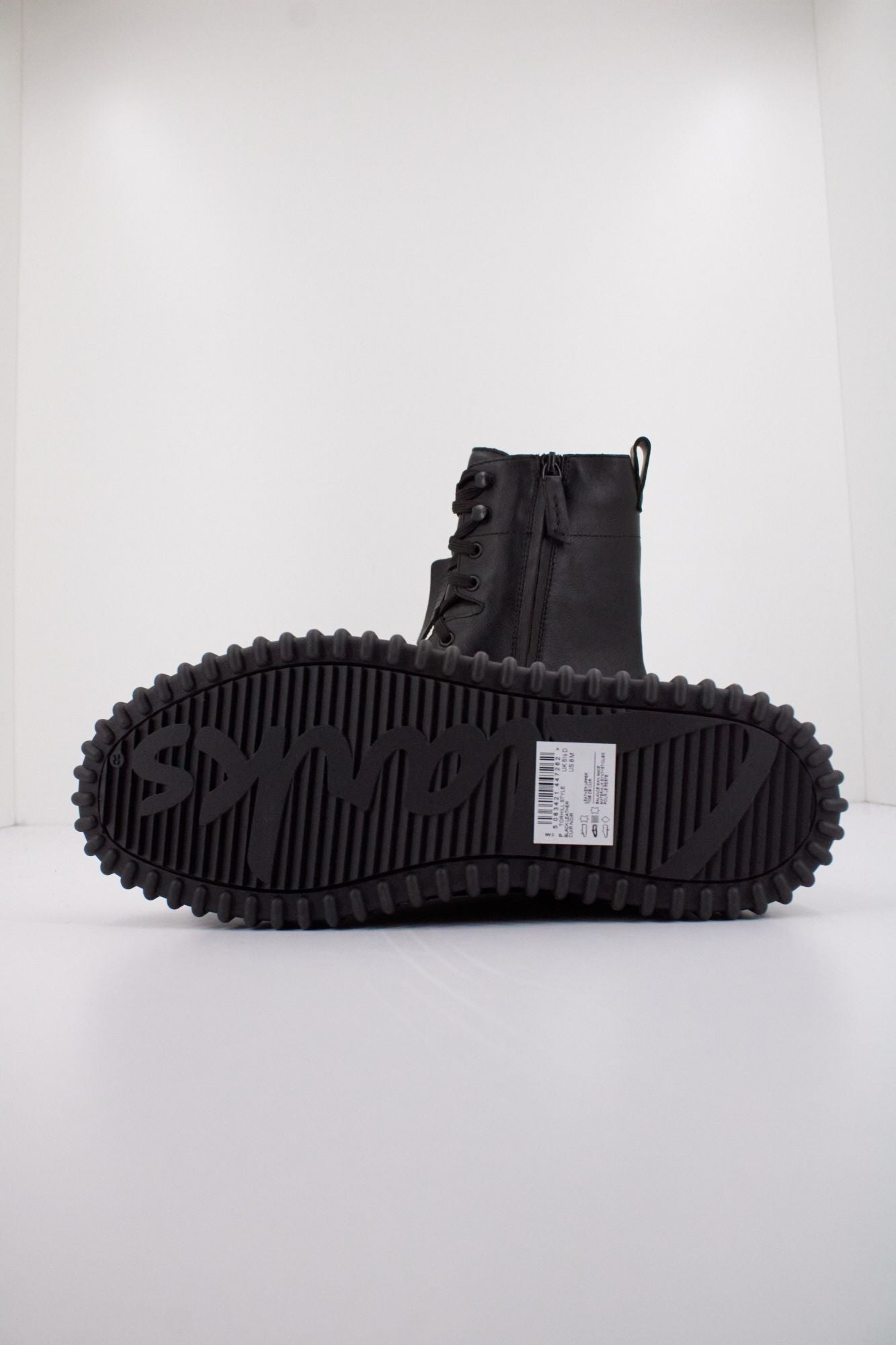 CLARKS TORHILL STYLE en color NEGRO (5)