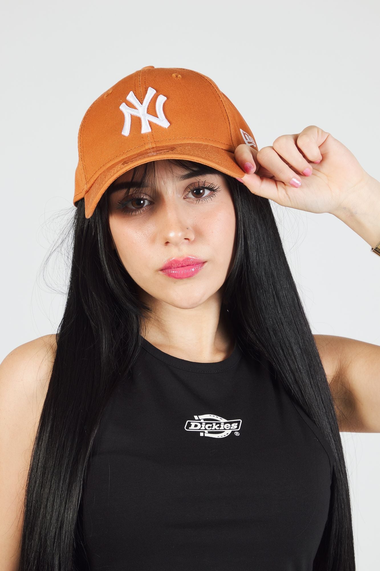 NEW ERA  LEAGUE ESSENTIAL 9FORTY NE en color NARANJA (2)