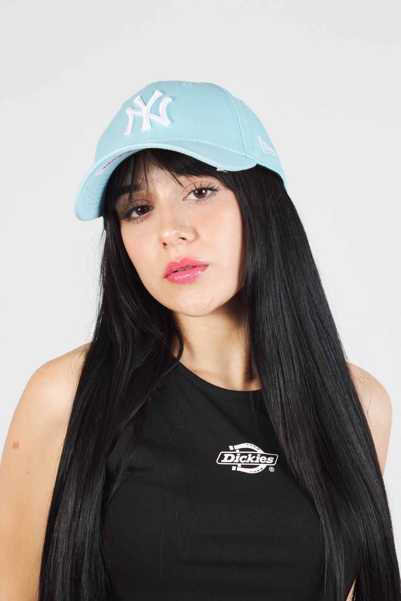 NEW ERA  LEAGUE ESSENTIAL 9FORTY NE en color AZUL (2)