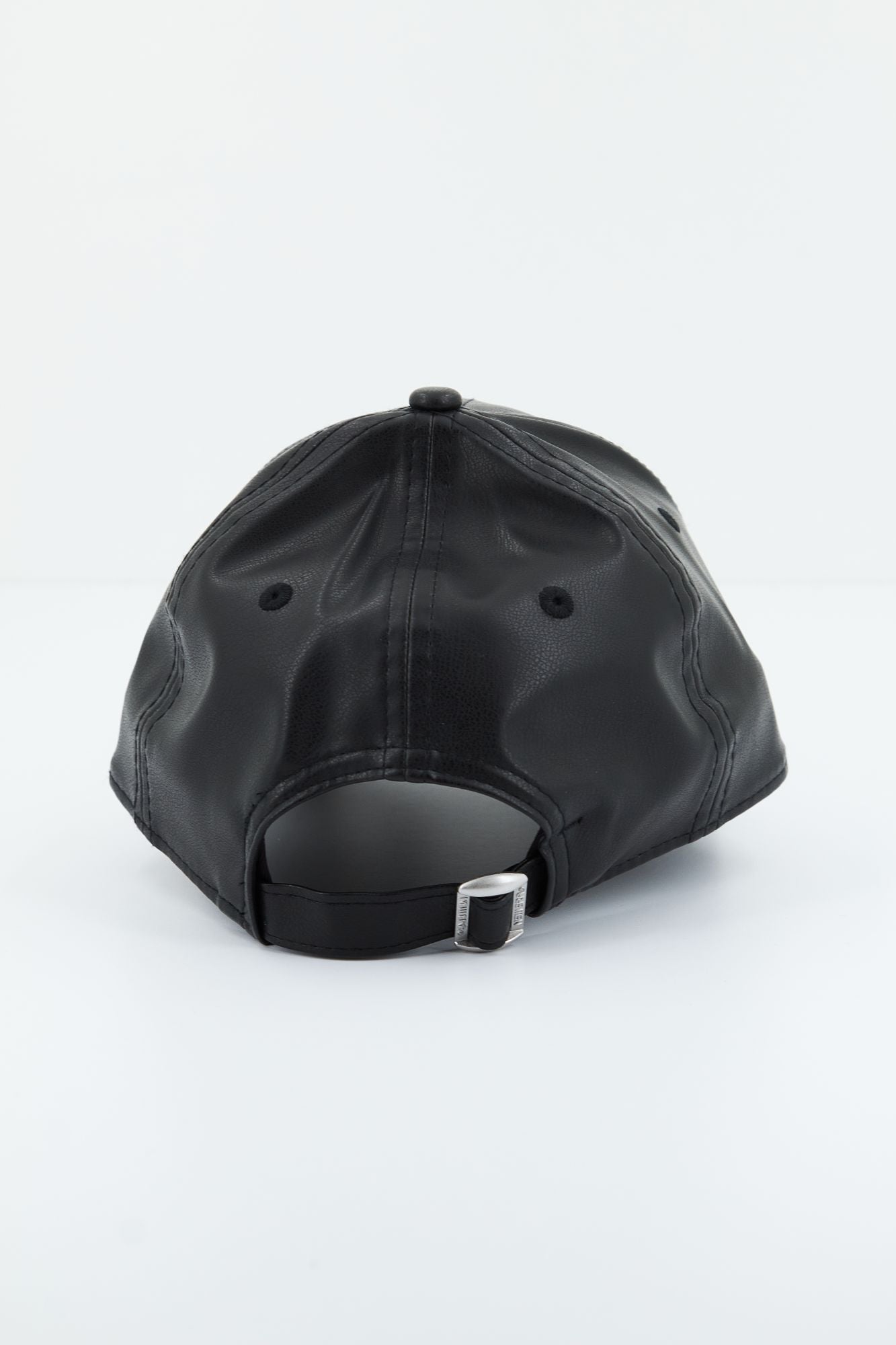 NEW ERA PU 9FORTY NEYY OSFM en color NEGRO (3)