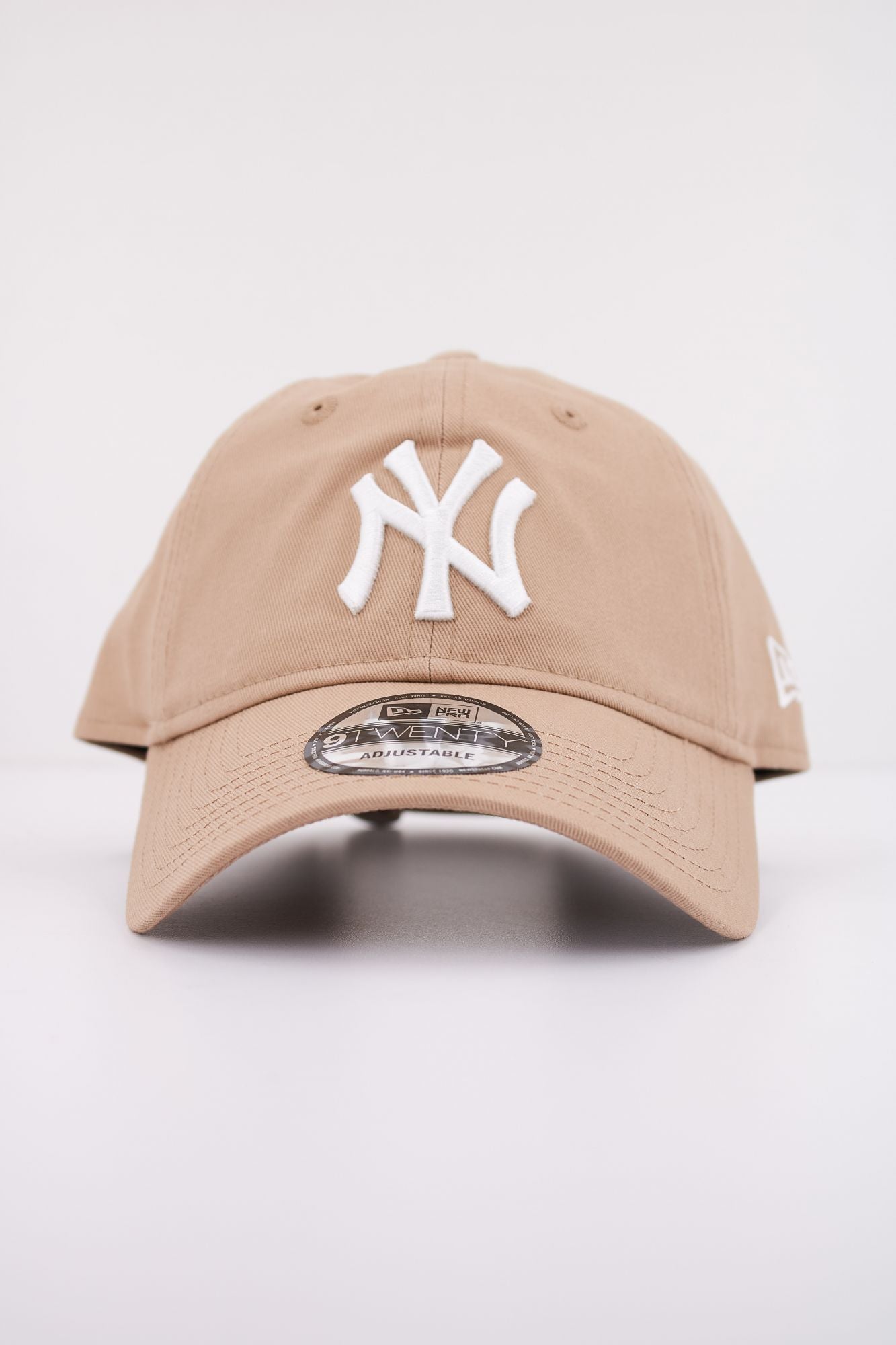 NEW ERA NOS LEAGUE ESS 9TWE OSFM en color MARRON (1)