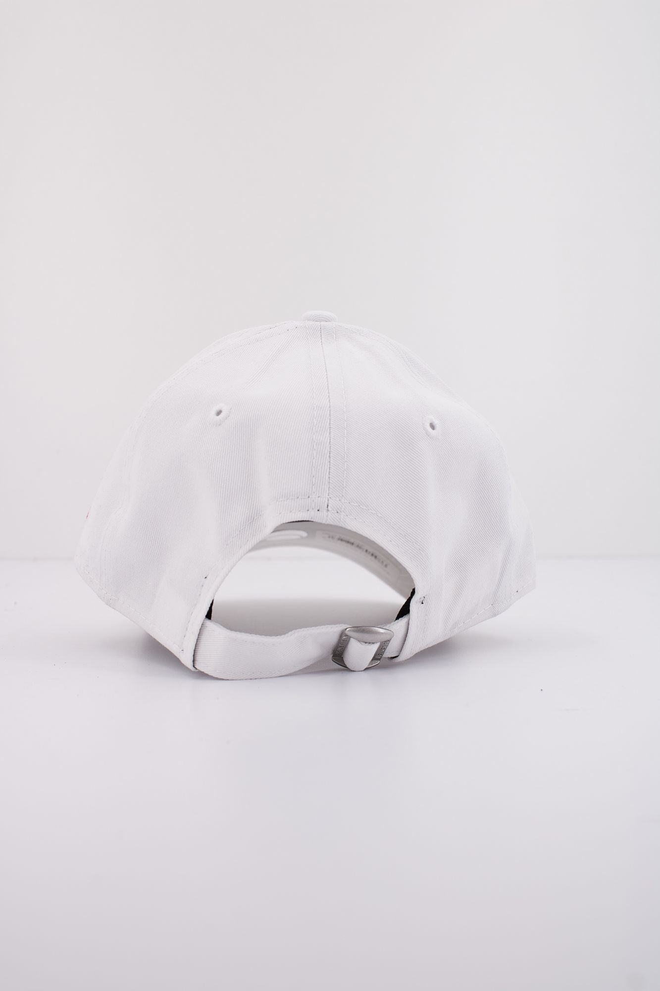 NEW ERA LEAGUE ESS 9FO OSFM en color BLANCO (3)