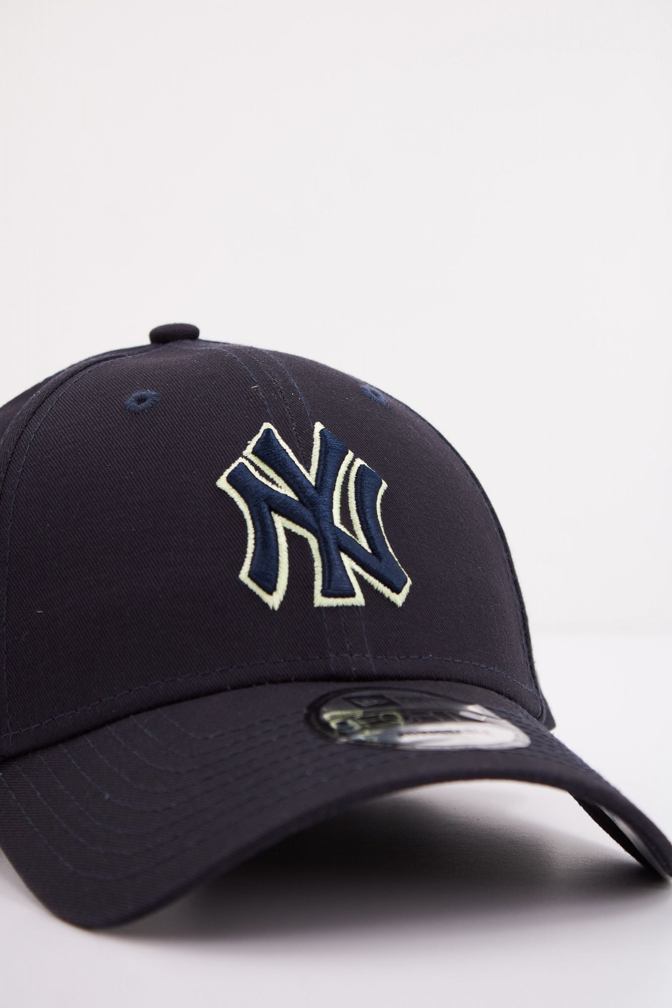 NEW ERA NEW YORK YANKEES EBR en color AZUL (4)