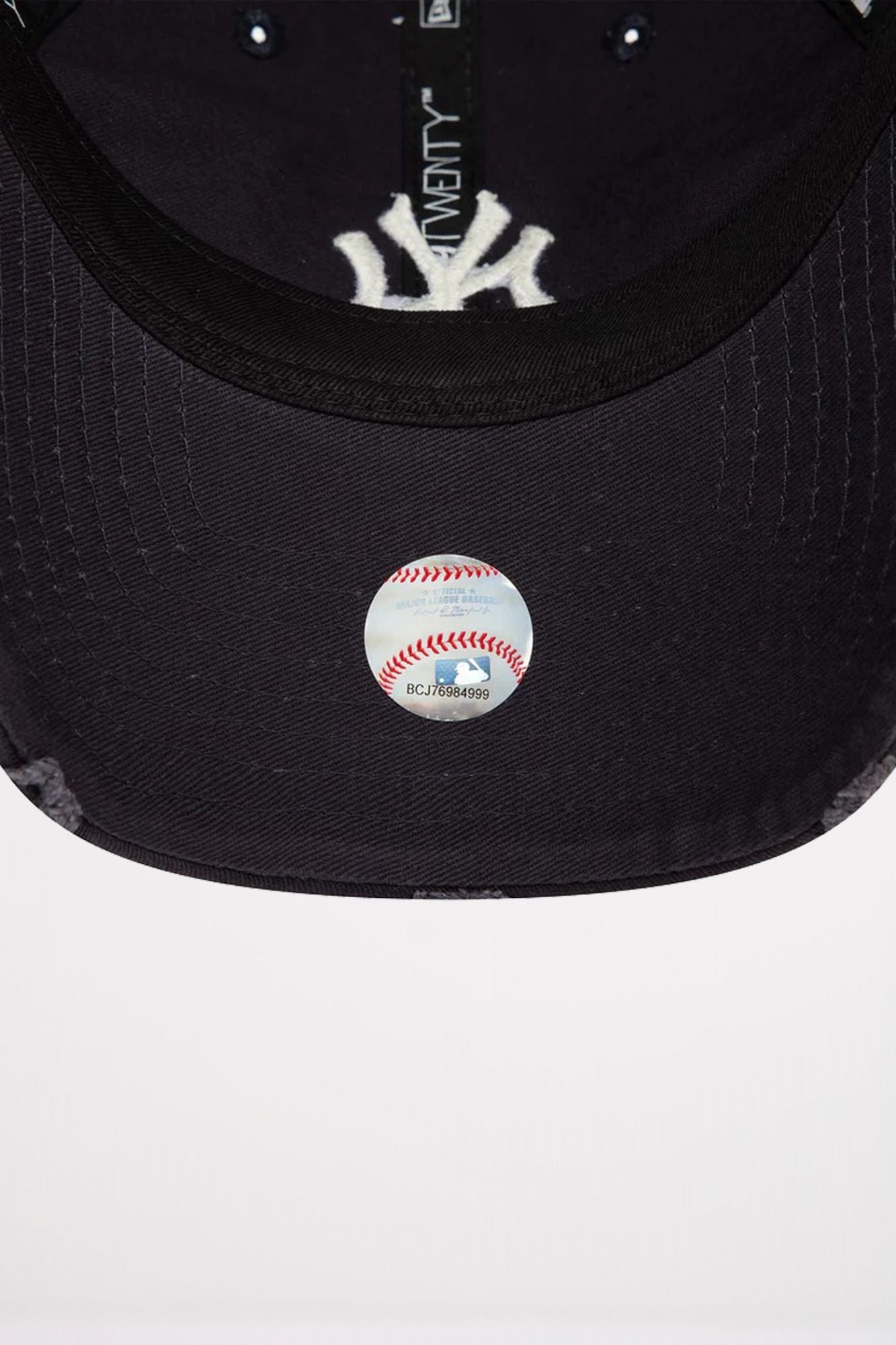 NEW ERA DISTRESSED 9TWENTY NEYYA en color AZUL (5)