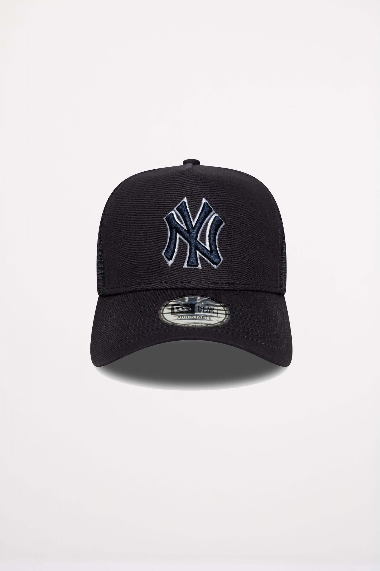 NEW ERA 9FORTY OUTLINE EF TRUCKE en color AZUL (2)