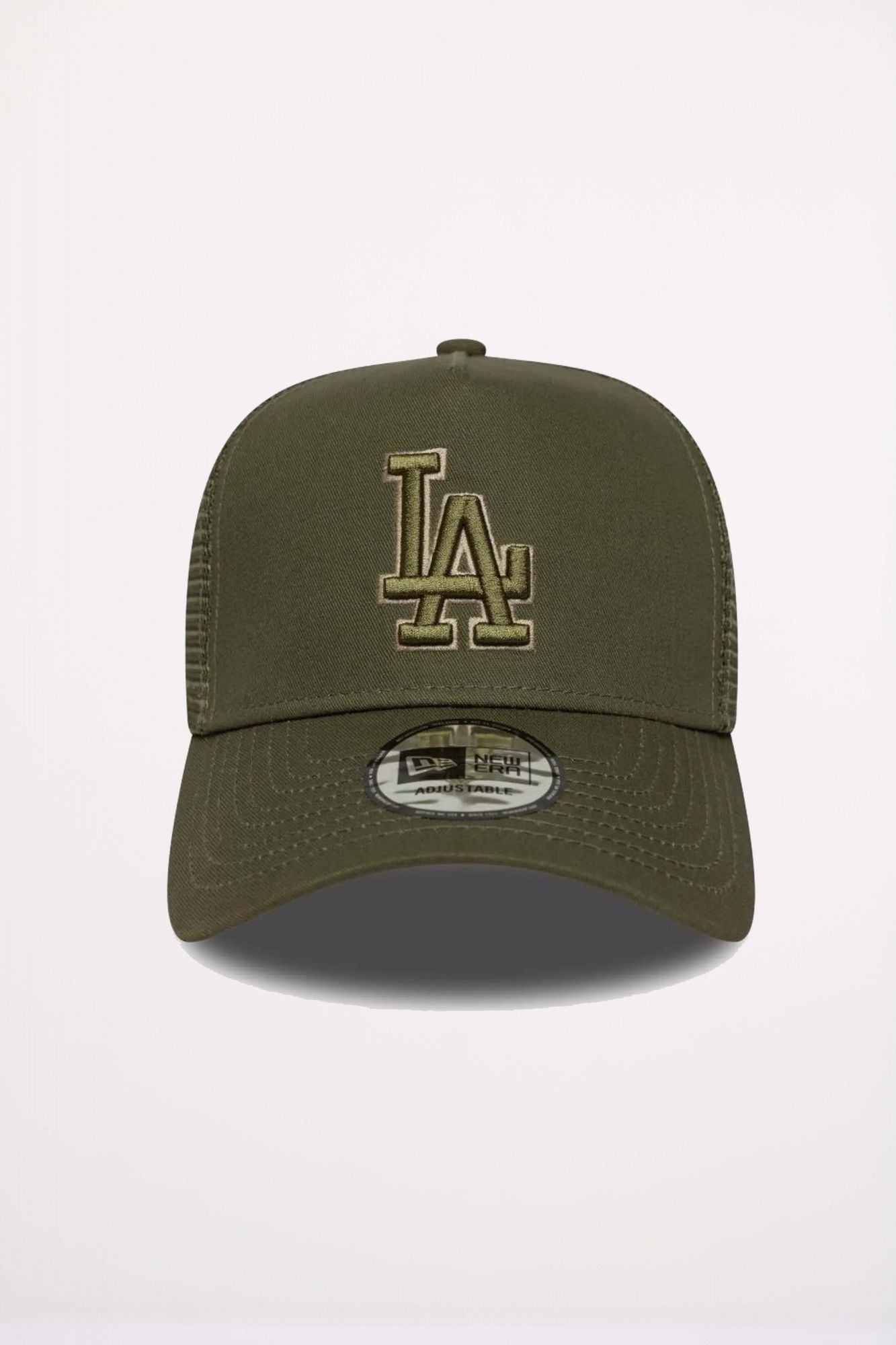 NEW ERA 9FORTY OUTLINE EF TRUCKE en color VERDE (3)