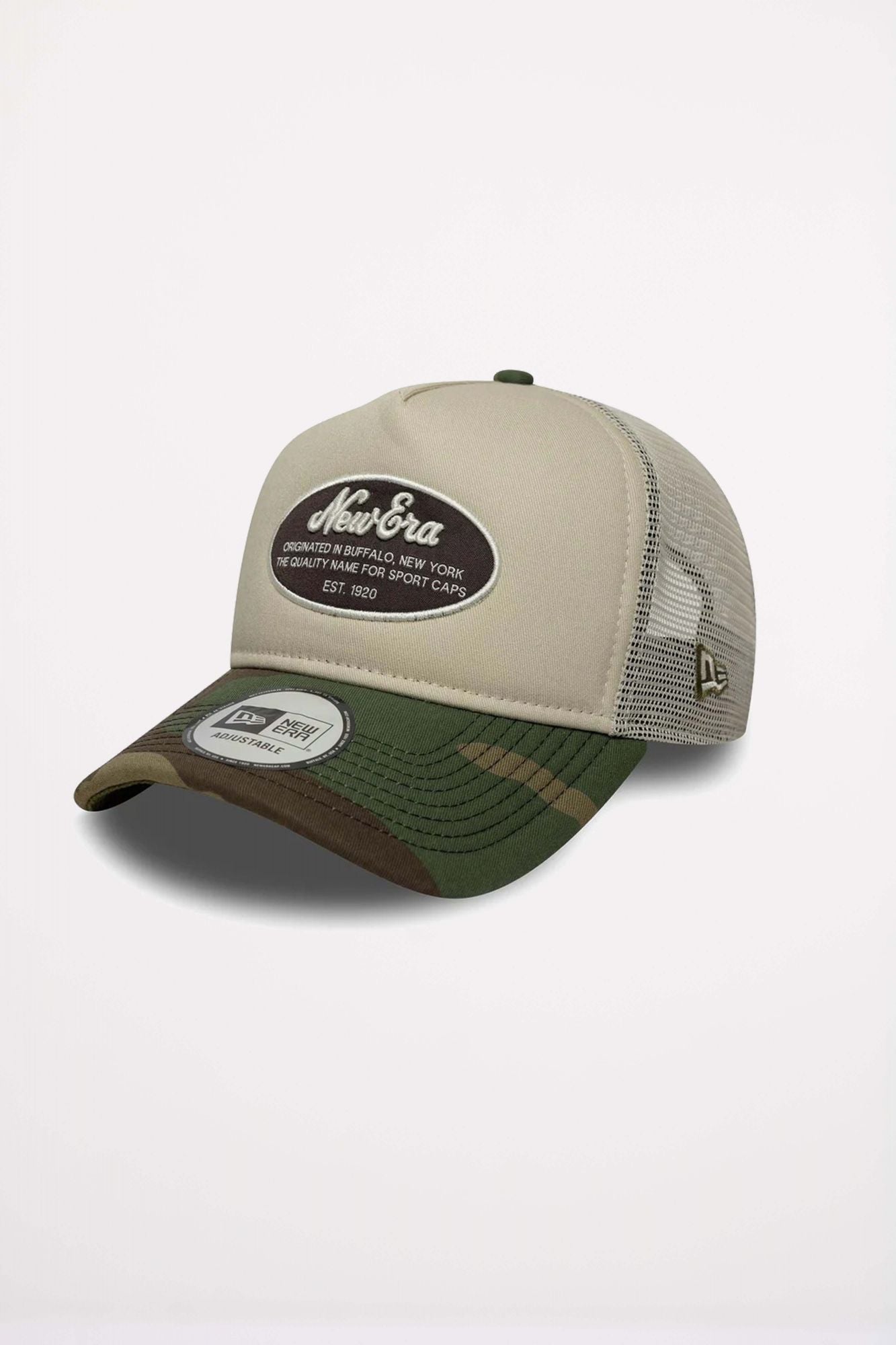 NEW ERA NEW ERA OVAL PATCH CREAM 9FORTY E-FRAME TRUCKER  en color BEIS (1)