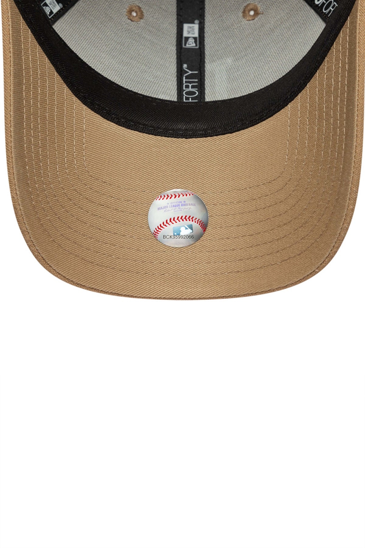 NEW ERA WMNS LINEN 9FORTY LOSDOD  CAM en color MARRON (4)