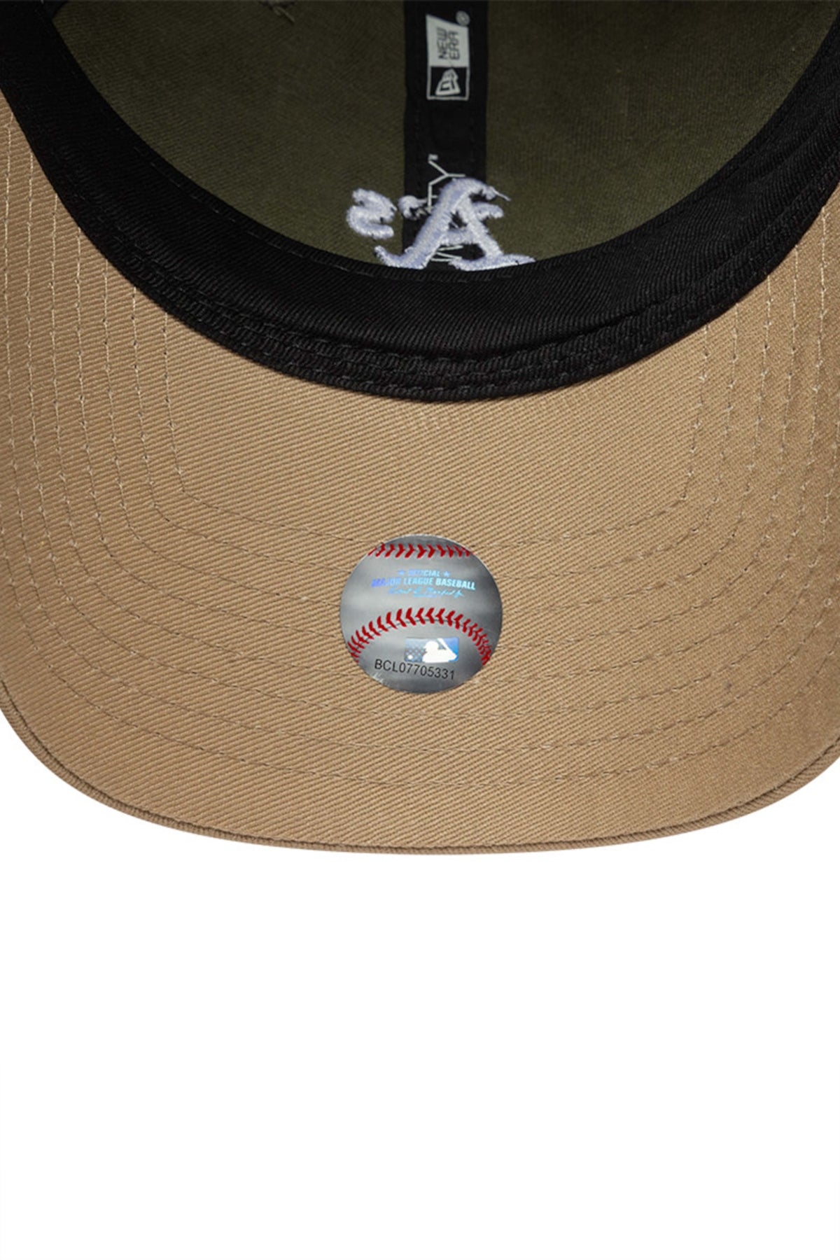 NEW ERA MINI WASHED CONTRAST 920 OAKATH  NOVCAM en color VERDE (4)