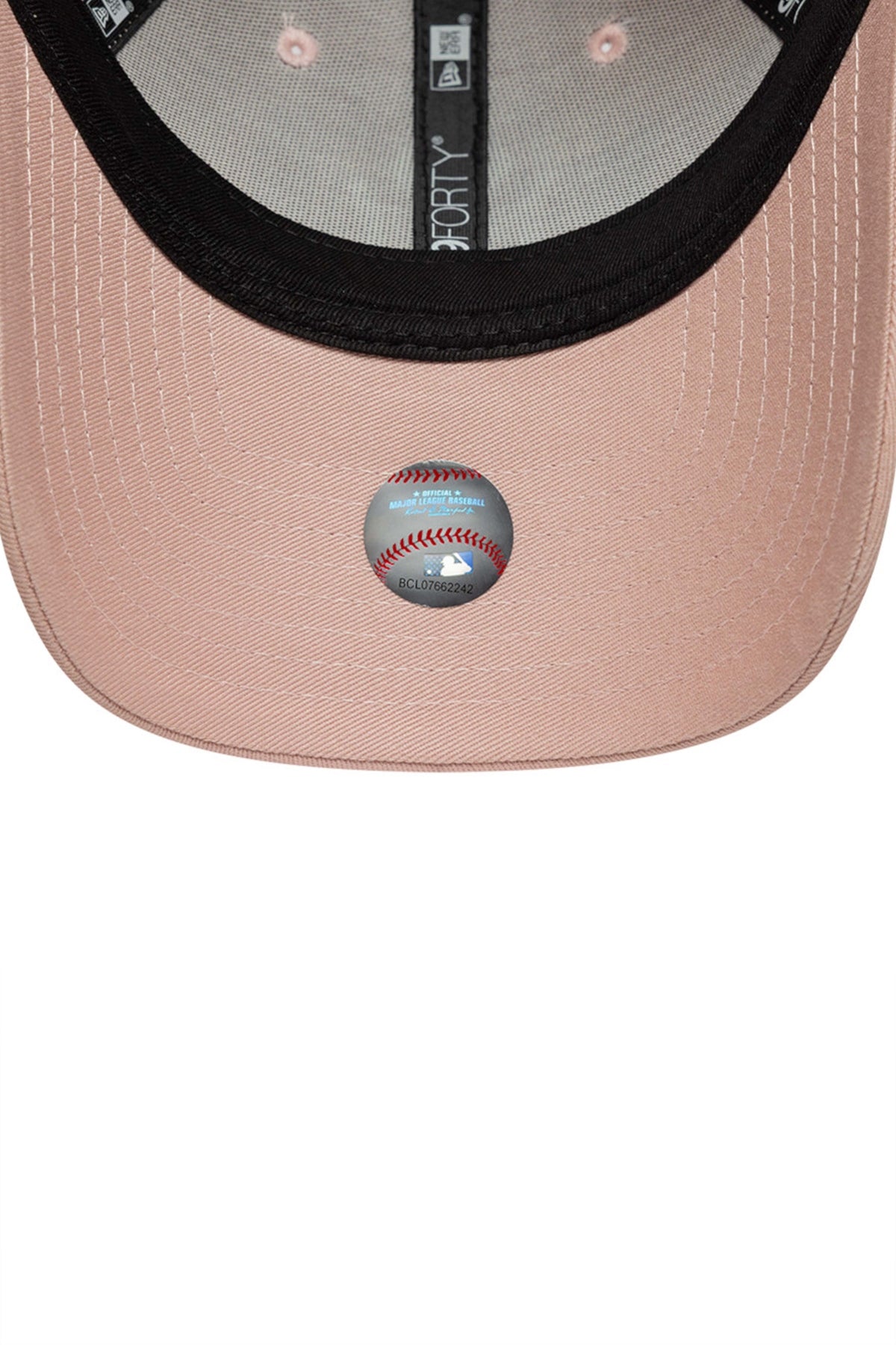NEW ERA WMNS LEAGUE  en color ROSA (4)