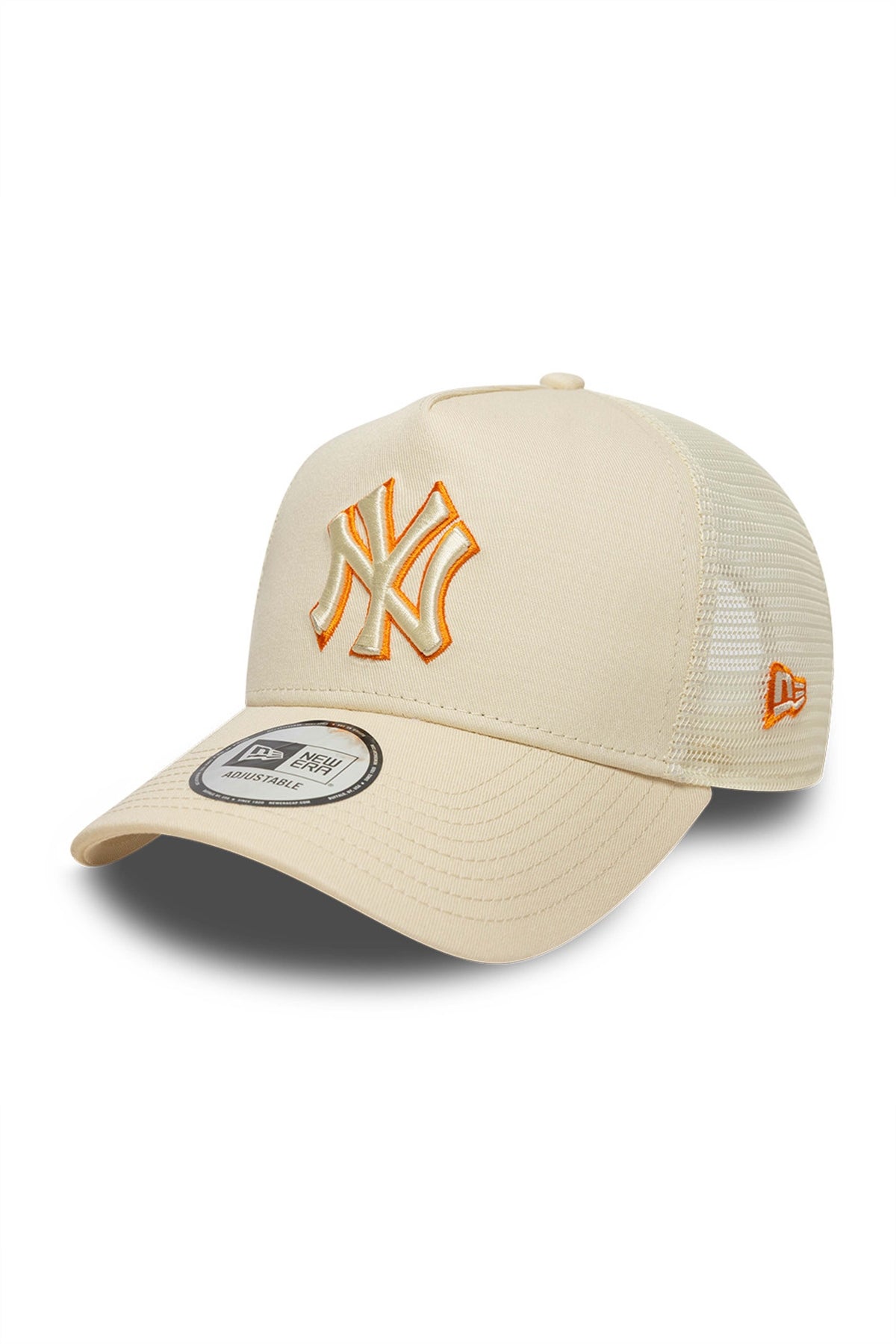 NEW ERA OUTLINE EF TRUCKER  en color BEIS (3)