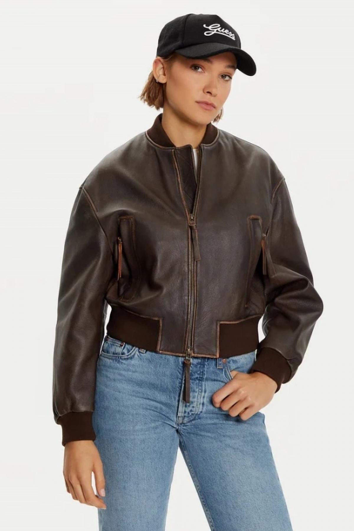 GUESS BASEBALL CAP en color NEGRO (5)