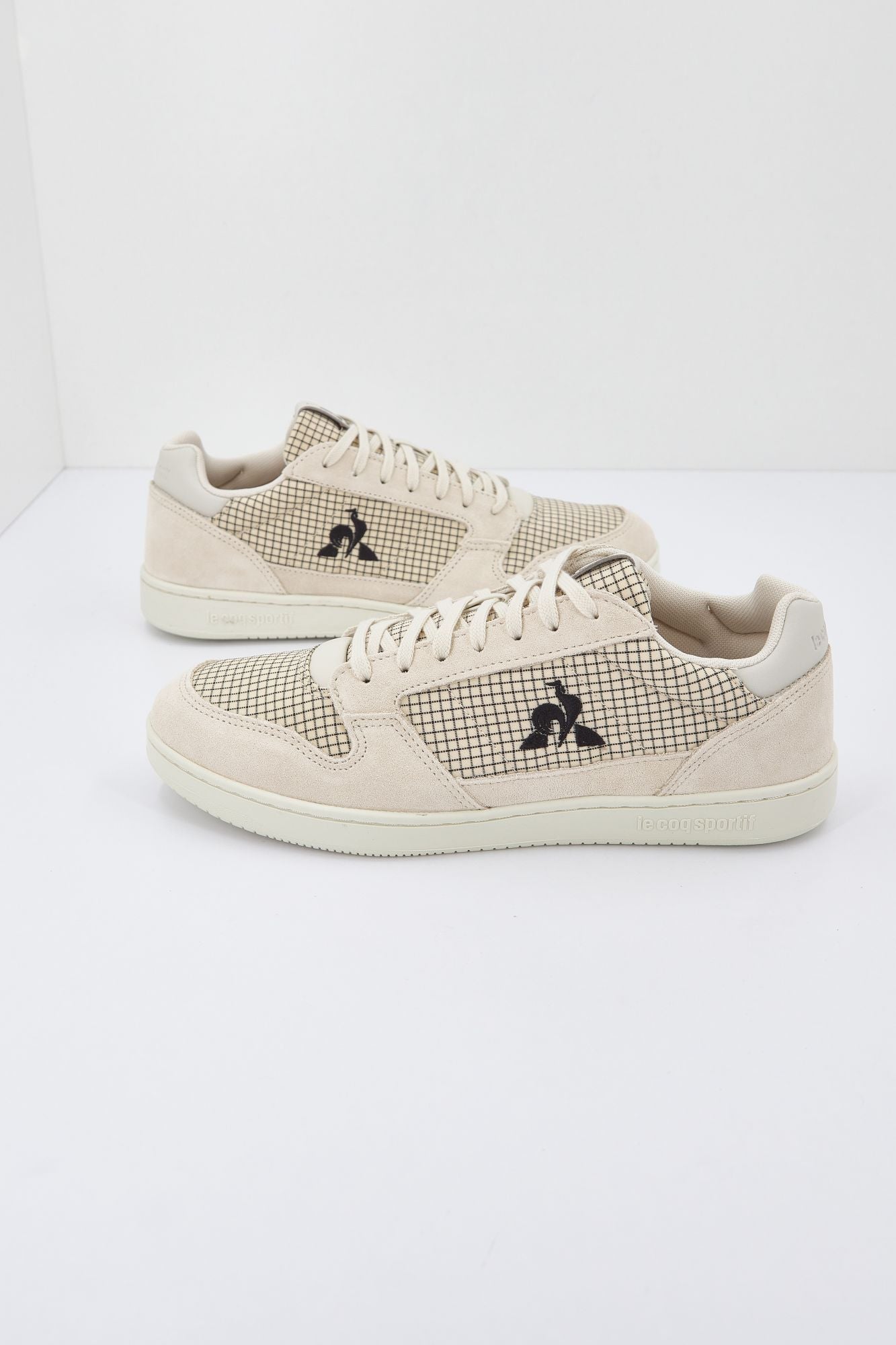 LE COQ SPORTIF BREAKPOINT RIPSTOP en color BEIS (1)