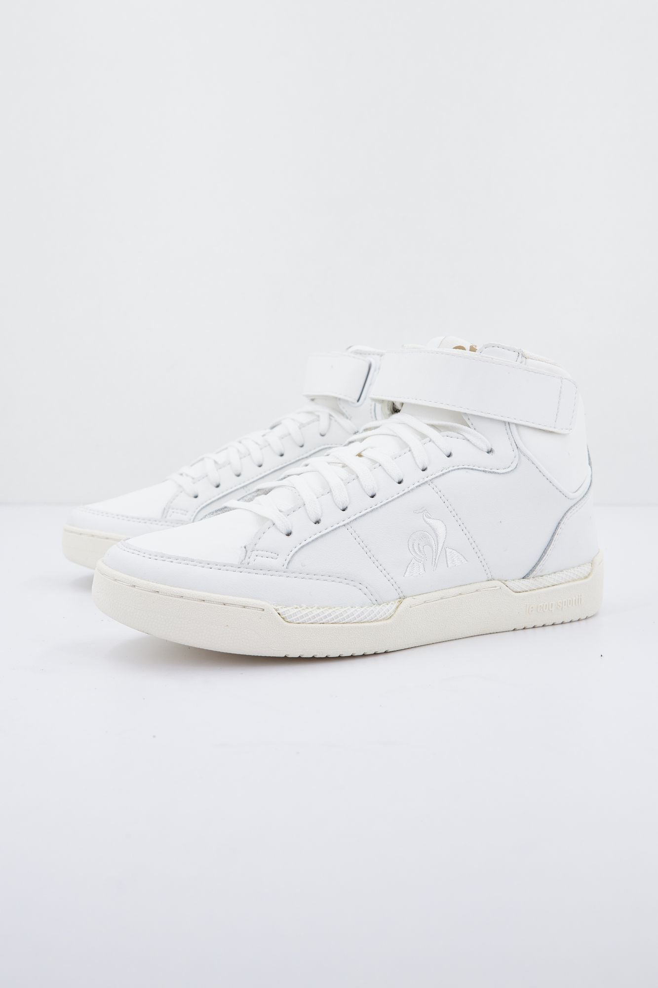 LE COQ SPORTIF FIELD W en color BLANCO (1)