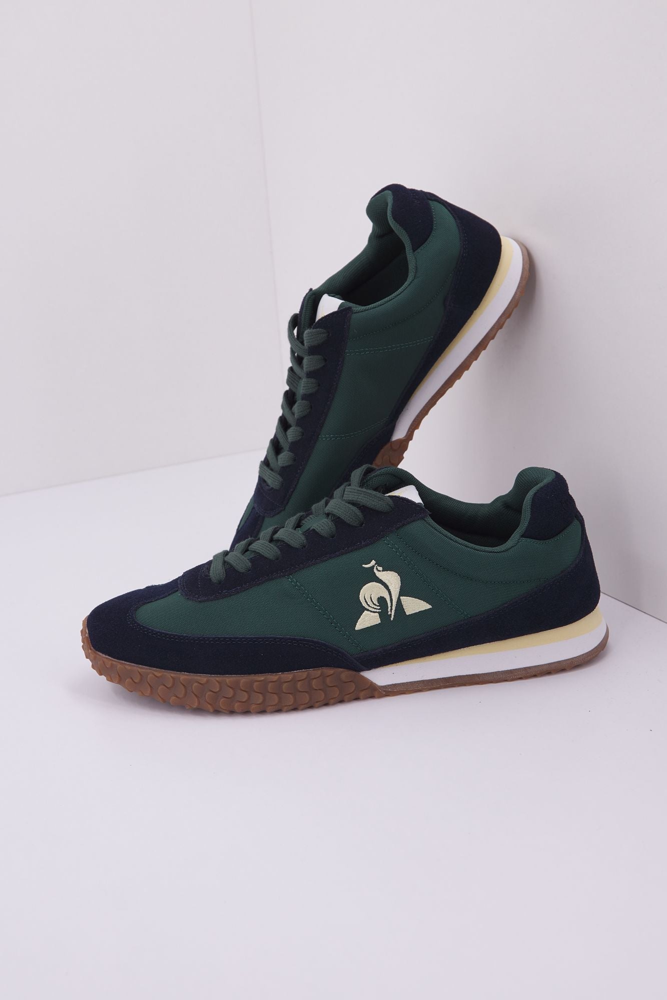 LE COQ SPORTIF VELOCE GUM en color VERDE (2)