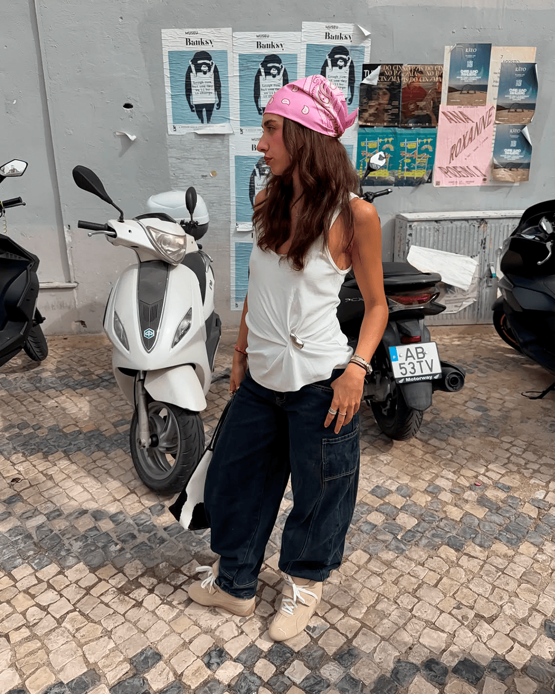 Look street de @ritavelha con sneakers PUMA