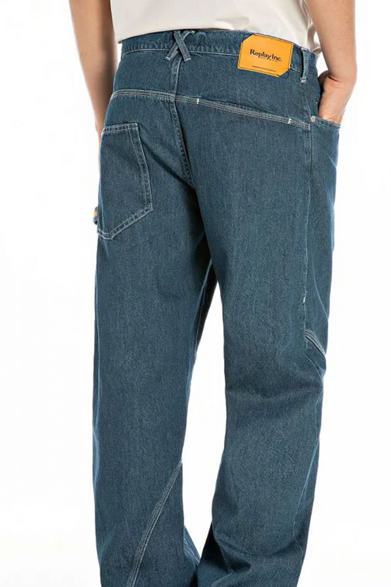 REPLAY RELAXED FIT CARGO DENIM PANTS en color AZUL (2)