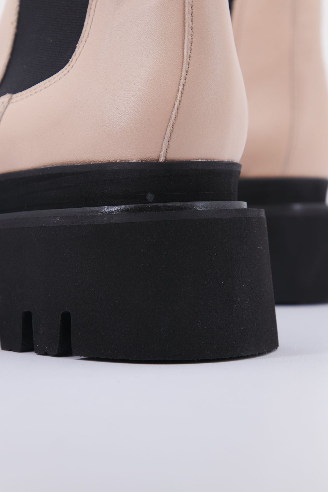 YELLOW CLEVELAND en color BEIS (4)