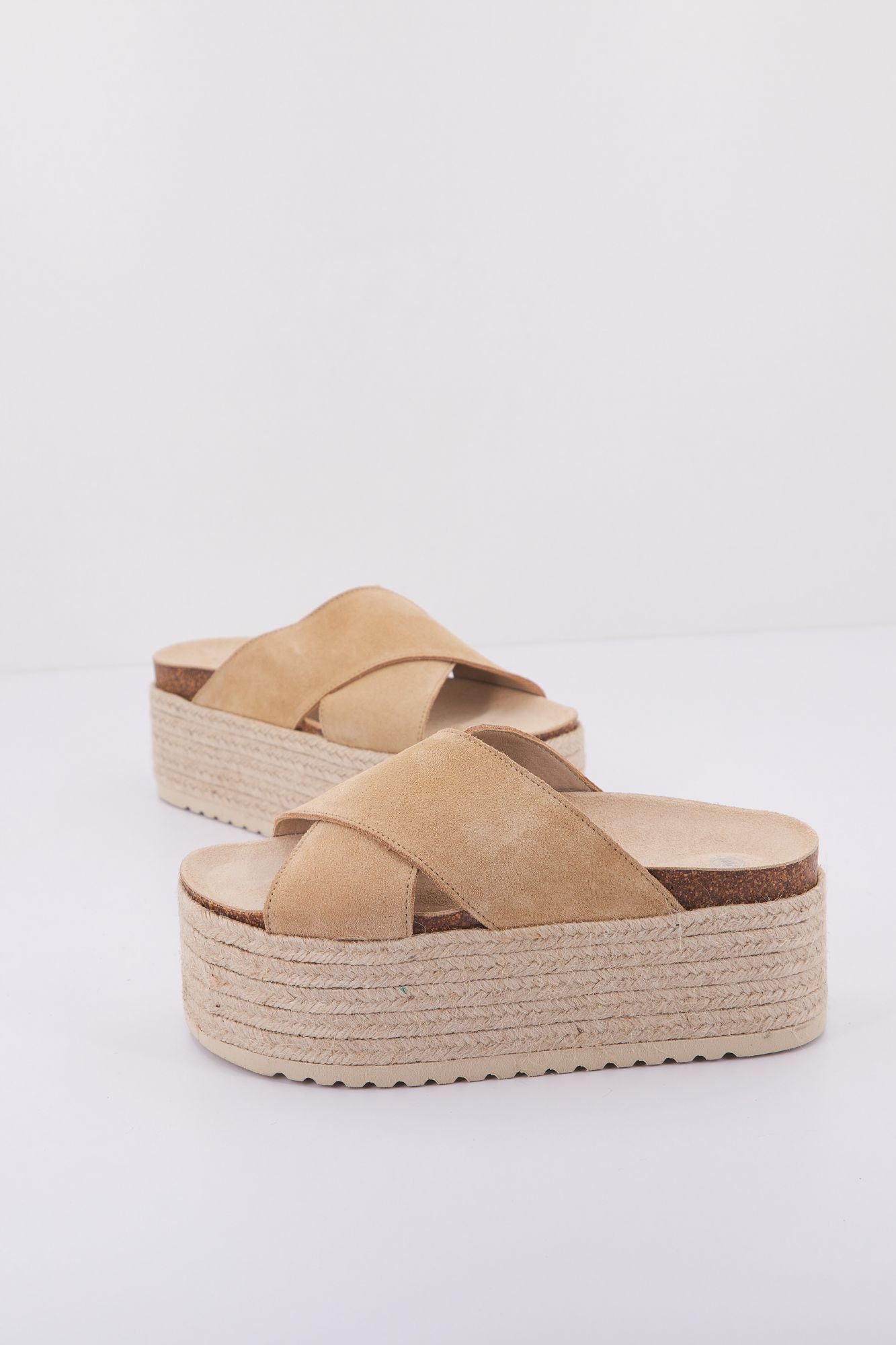 YELLOW ME XL en color BEIS (2)