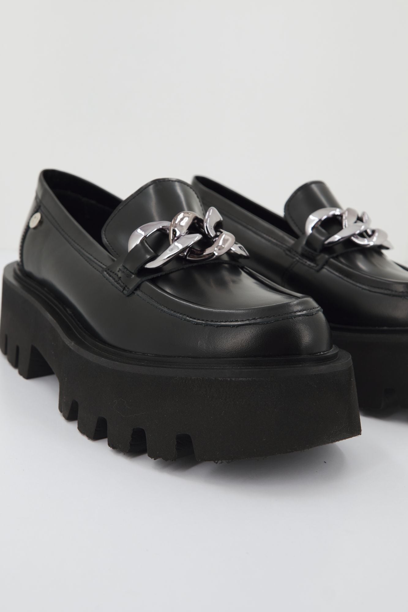 YELLOW CARMEN en color NEGRO (4)