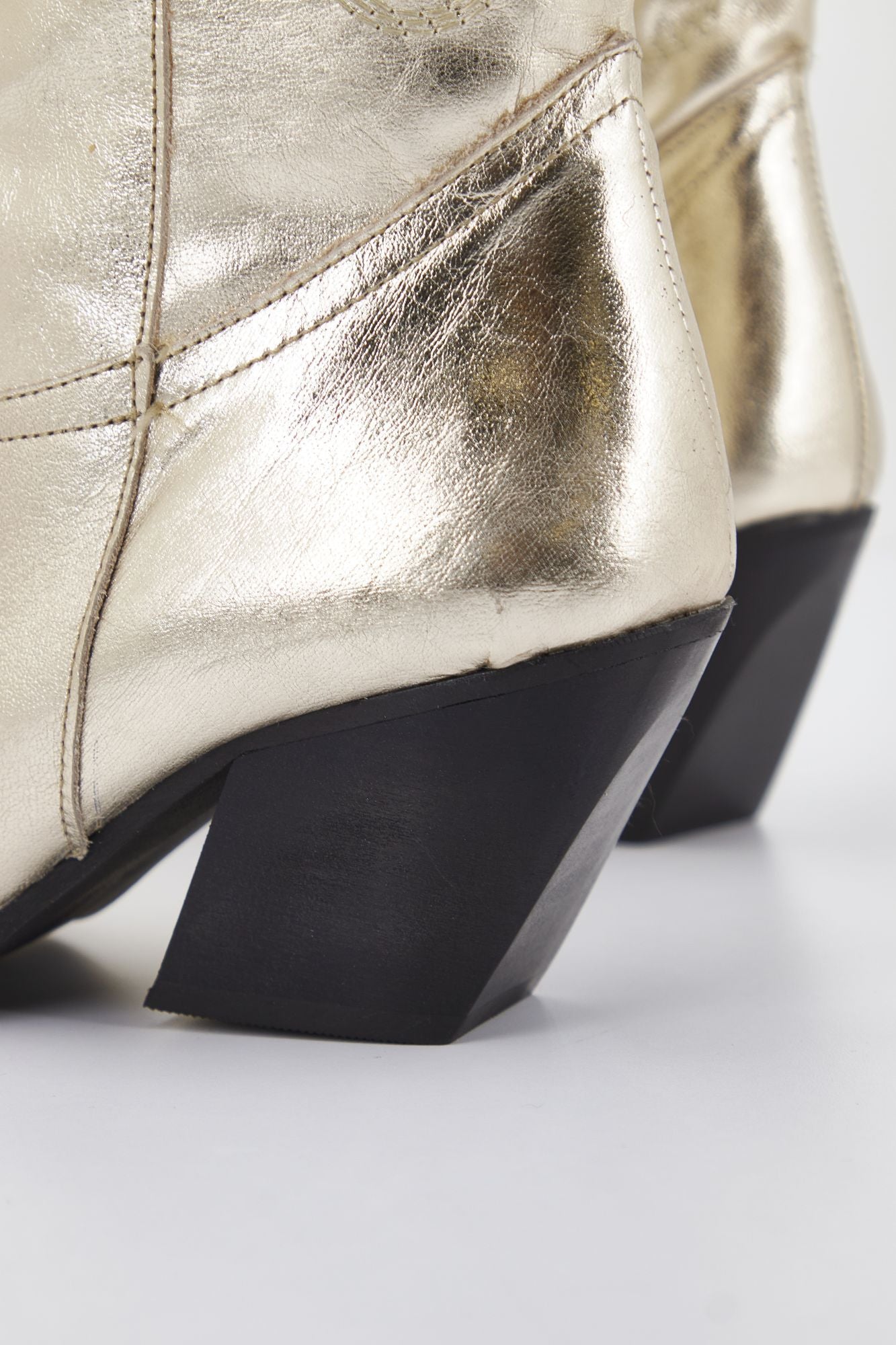 YELLOW FANCY en color ORO (3)