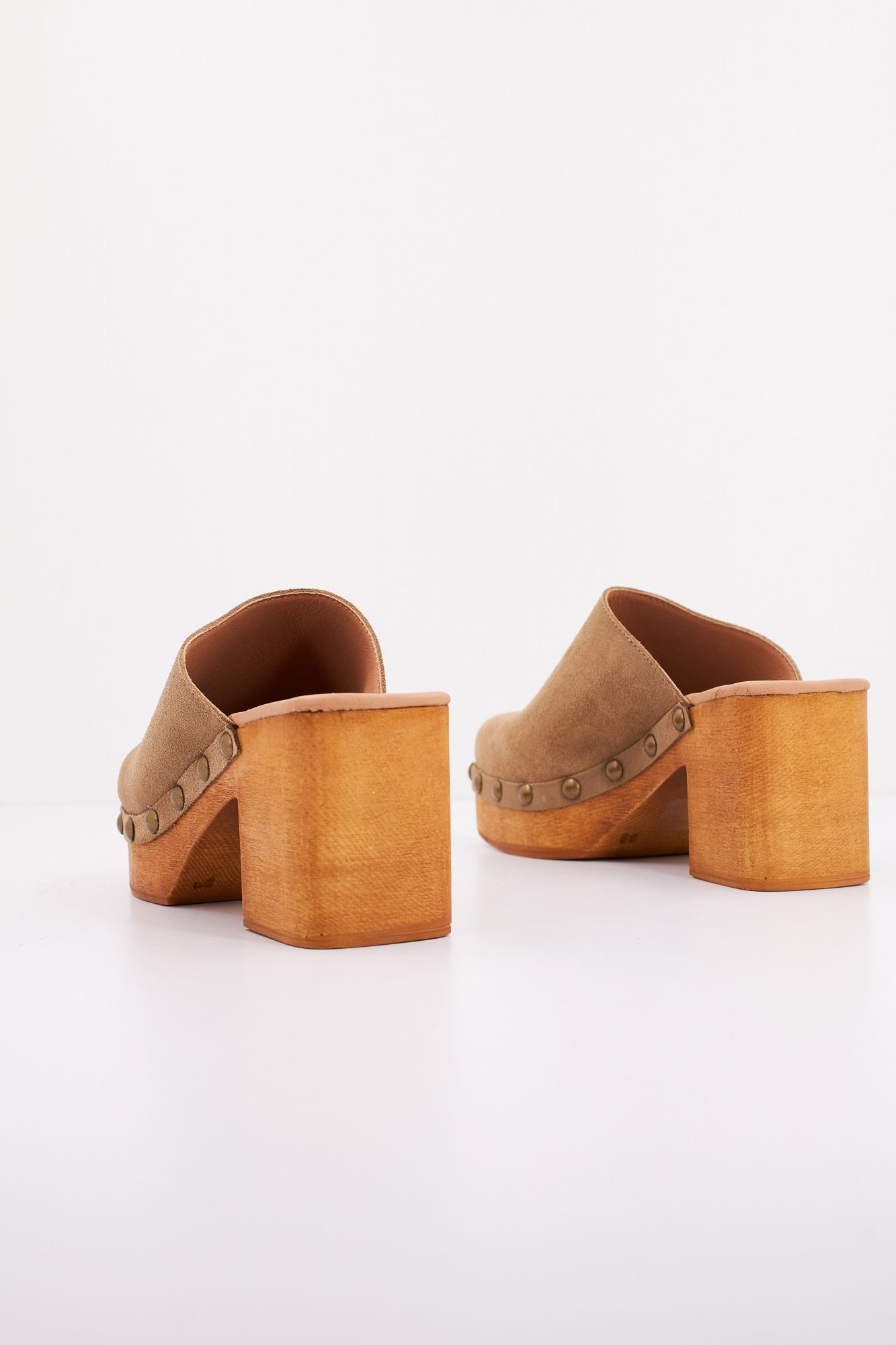 YELLOW ANDREA en color MARRON (3)