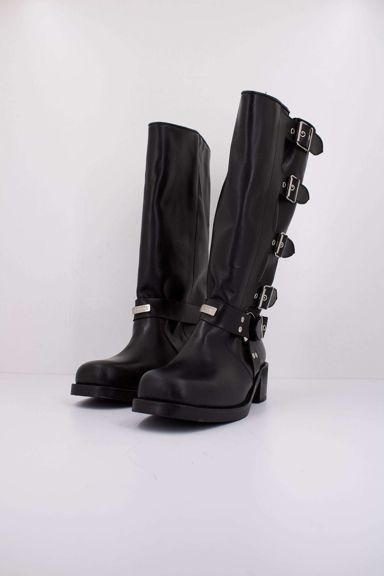 YELLOW LOLA en color NEGRO (2)