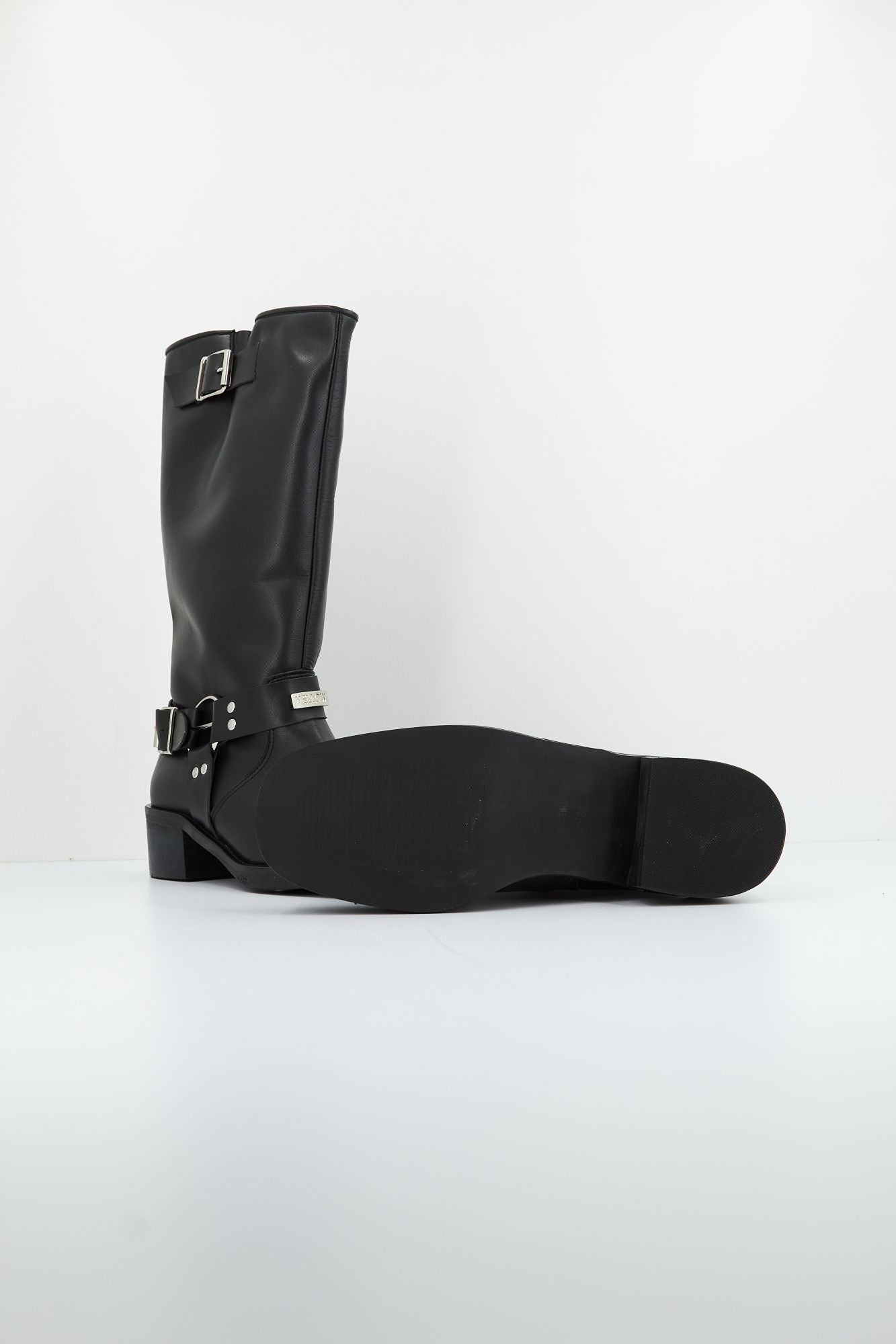 YELLOW CARLA en color NEGRO (4)